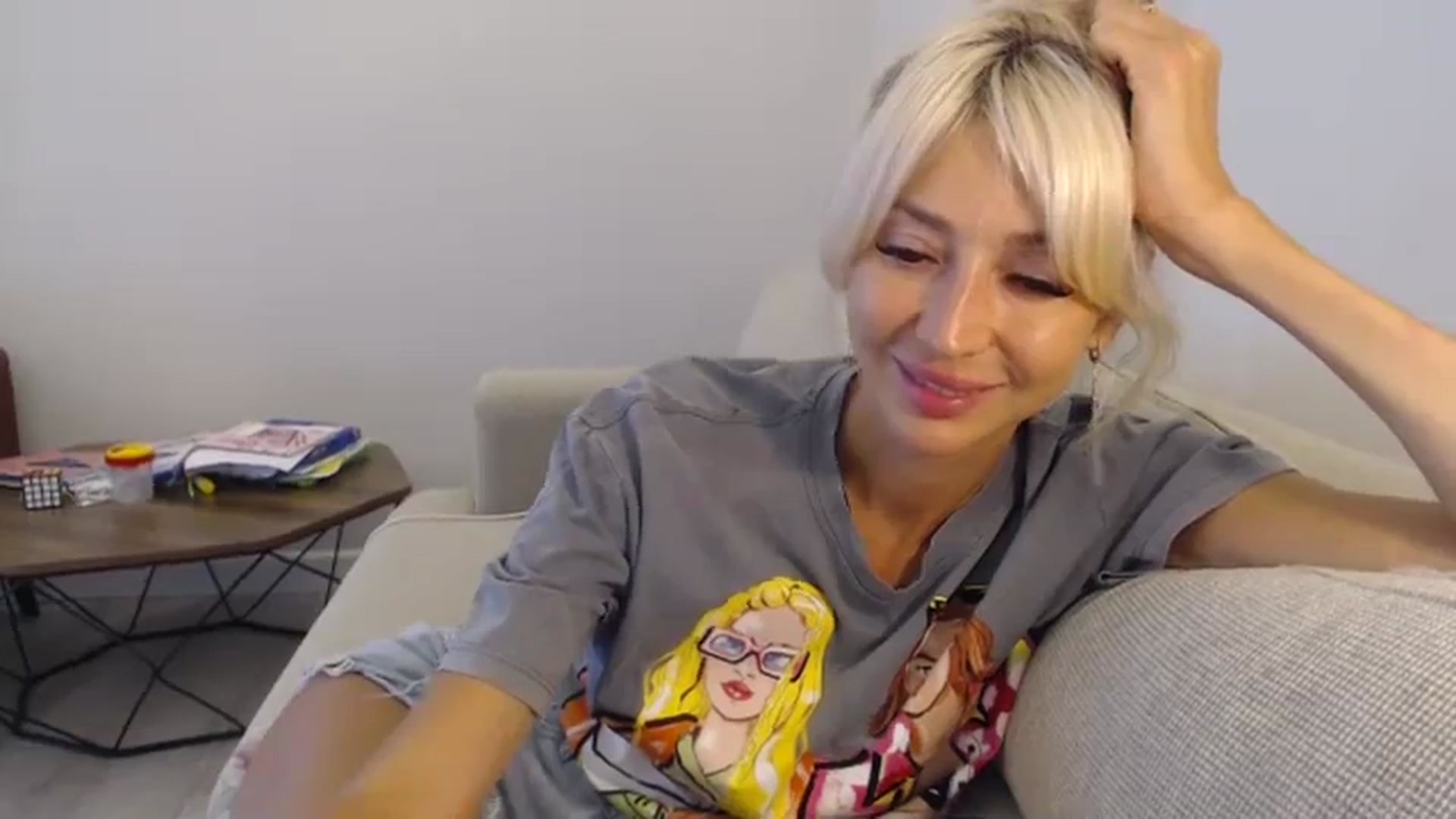Gallery image thumbnail from Magic__Eyes__'s myfreecams stream on, 09/05/2023, 11:53 image 17 of 20