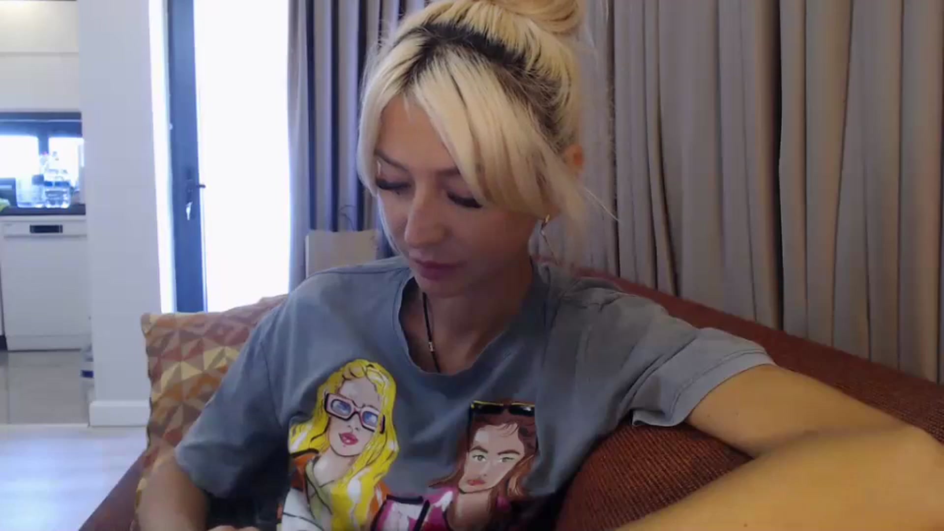 Gallery image thumbnail from Magic__Eyes__'s myfreecams stream on, 09/07/2023, 13:25 image 5 of 20