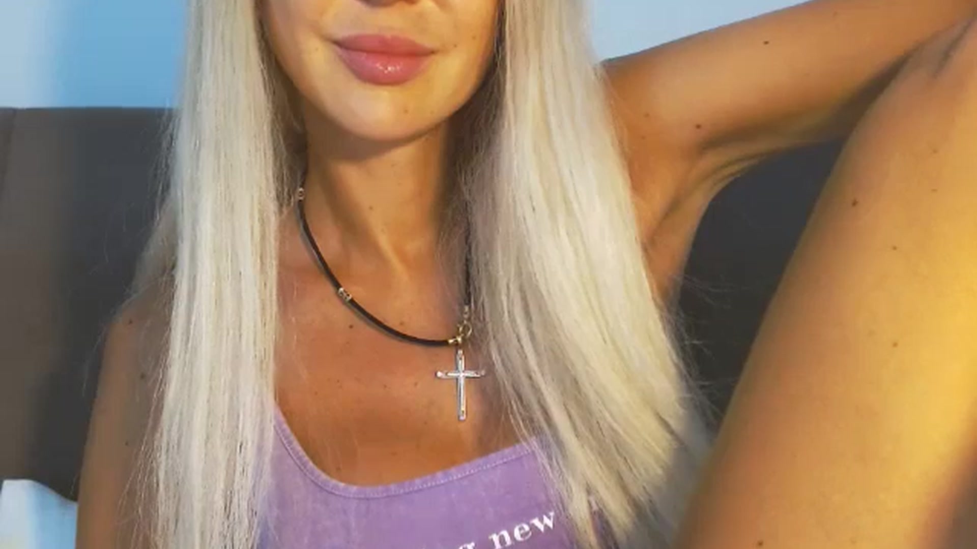 Gallery image thumbnail from Magic__Eyes__'s myfreecams stream on, 08/13/2025, 12:55 image 17 of 20