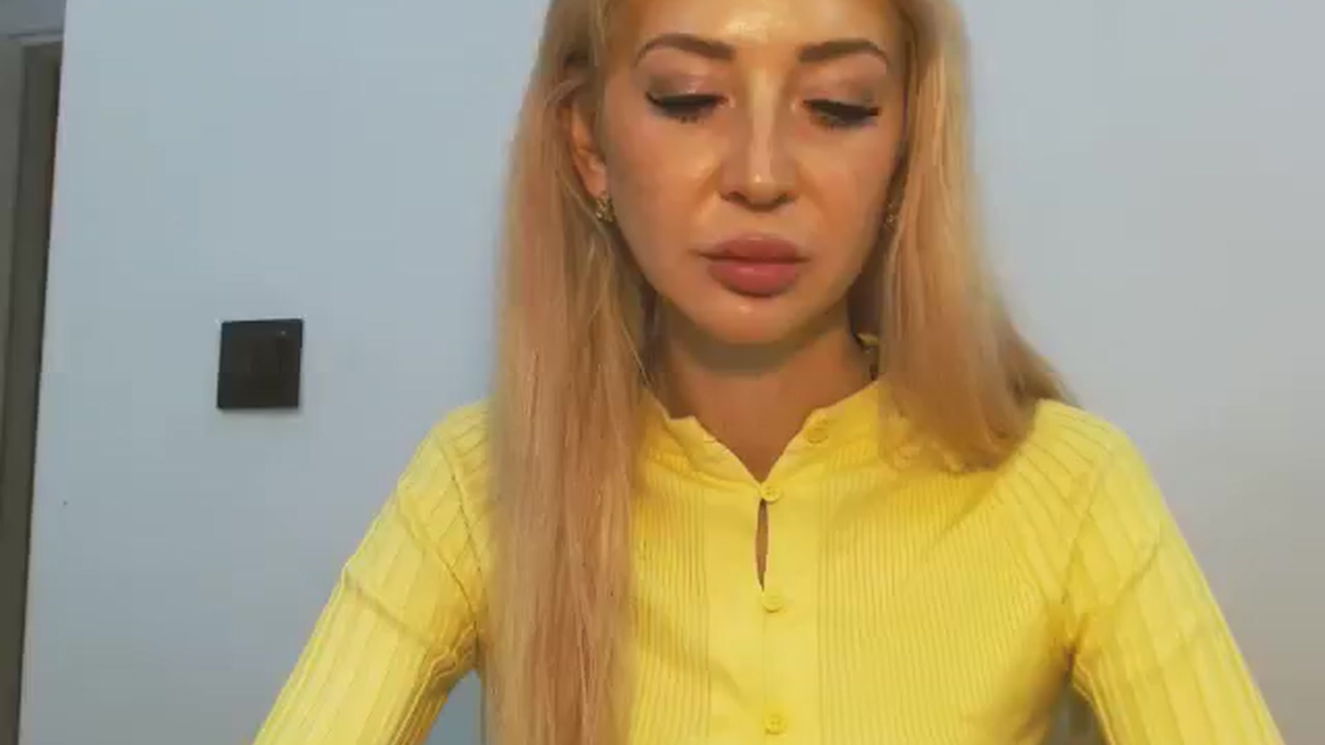 Gallery image thumbnail from Magic__Eyes__'s myfreecams stream on, 01/25/2026, 11:59 image 5 of 20