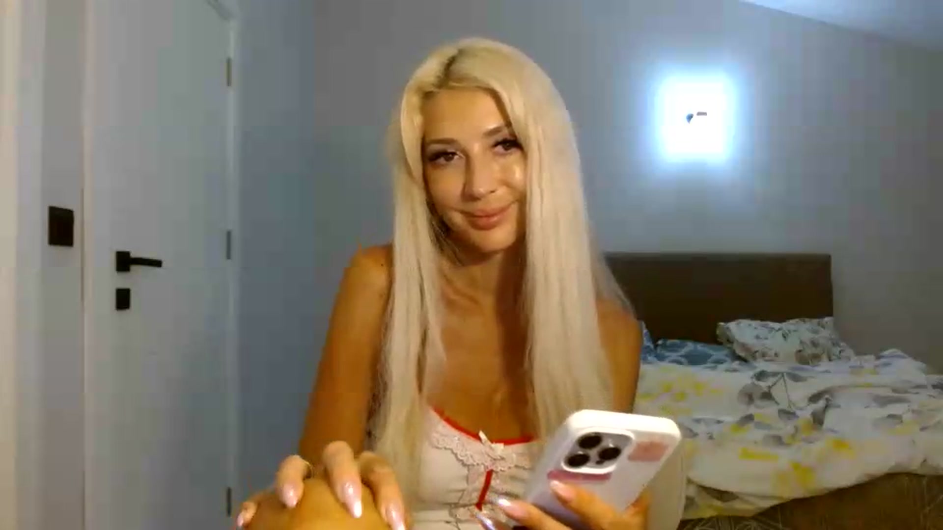 Gallery image thumbnail from Magic__Eyes__'s myfreecams stream on, 08/24/2026, 20:23 image 14 of 20