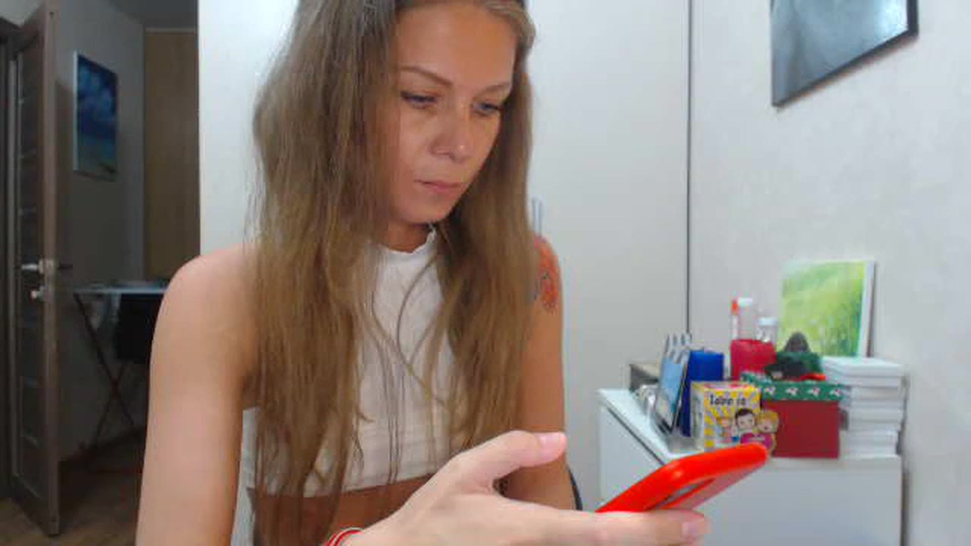 Gallery image thumbnail from Magic__girl's myfreecams stream on, 06/10/2023, 16:54 image 7 of 20