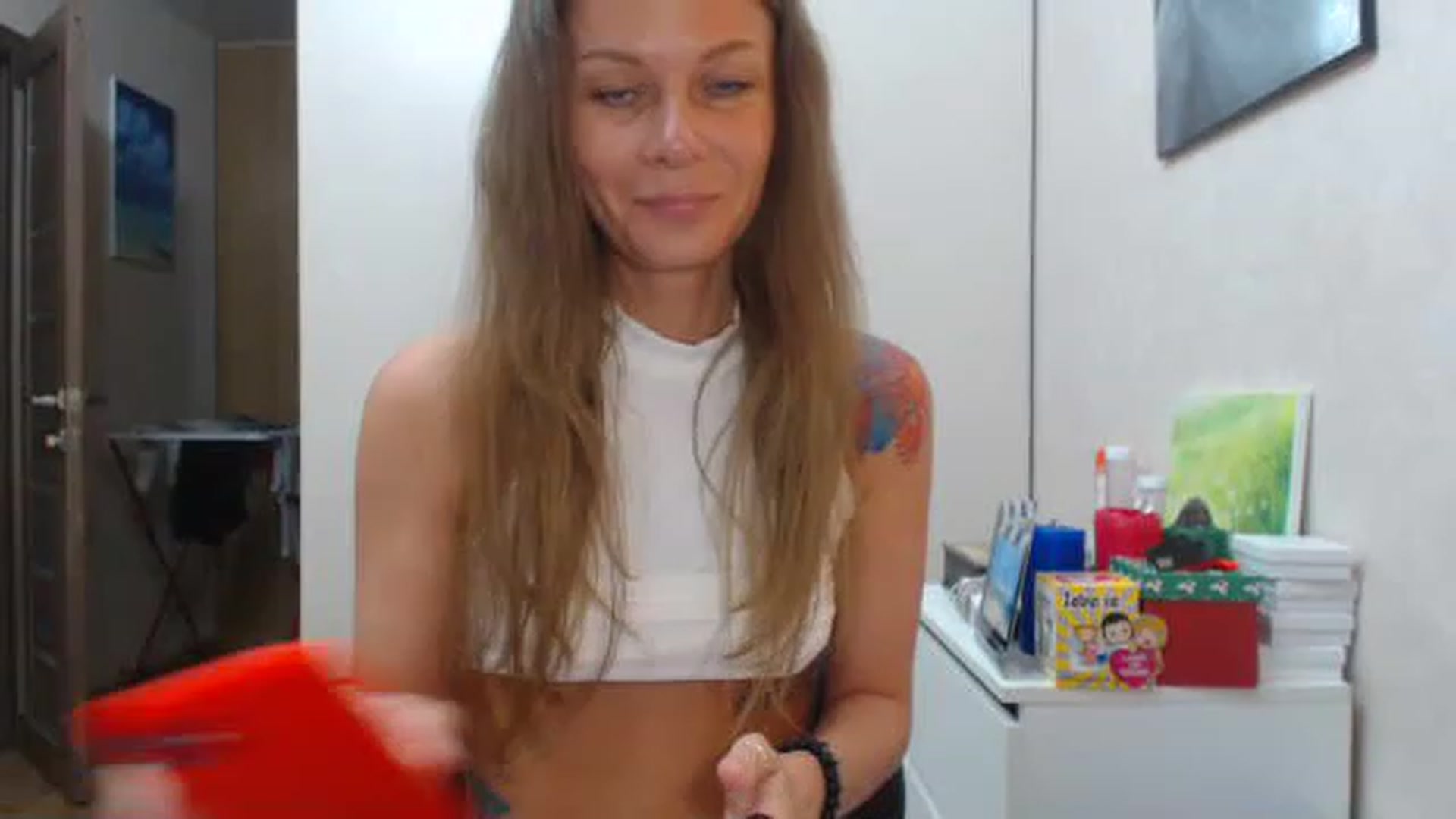 Gallery image thumbnail from Magic__girl's myfreecams stream on, 06/10/2023, 16:54 image 6 of 20