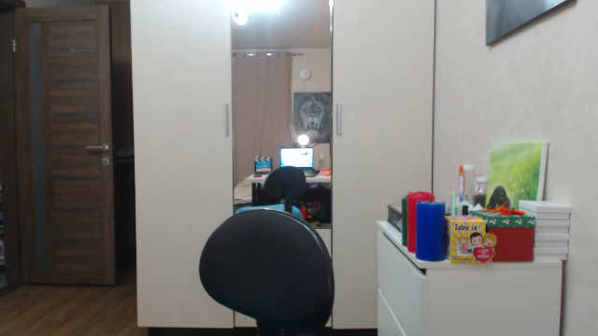 Gallery image thumbnail from Magic__girl's myfreecams stream on, 06/11/2023, 15:32 image 17 of 20