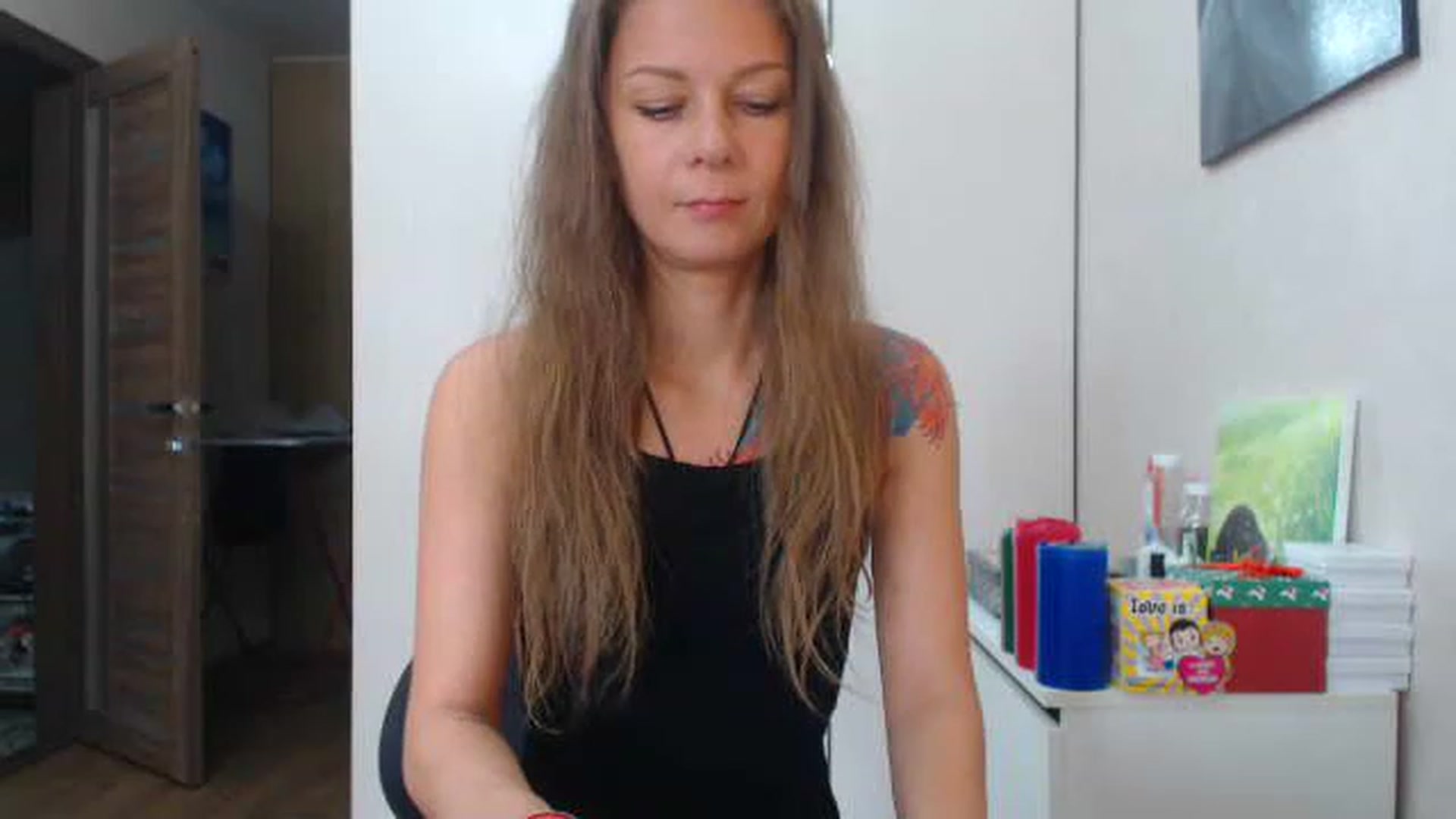 Gallery image thumbnail from Magic__girl's myfreecams stream on, 06/12/2023, 07:57 image 16 of 20