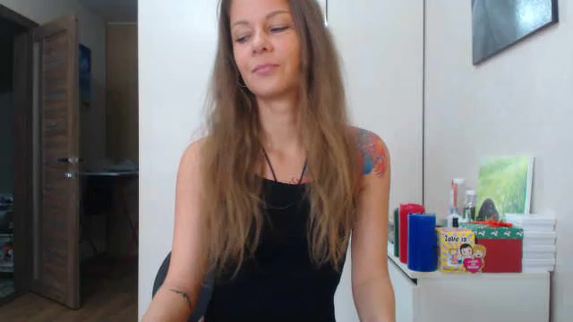 Gallery image thumbnail from Magic__girl's myfreecams stream on, 06/12/2023, 07:57 image 18 of 20