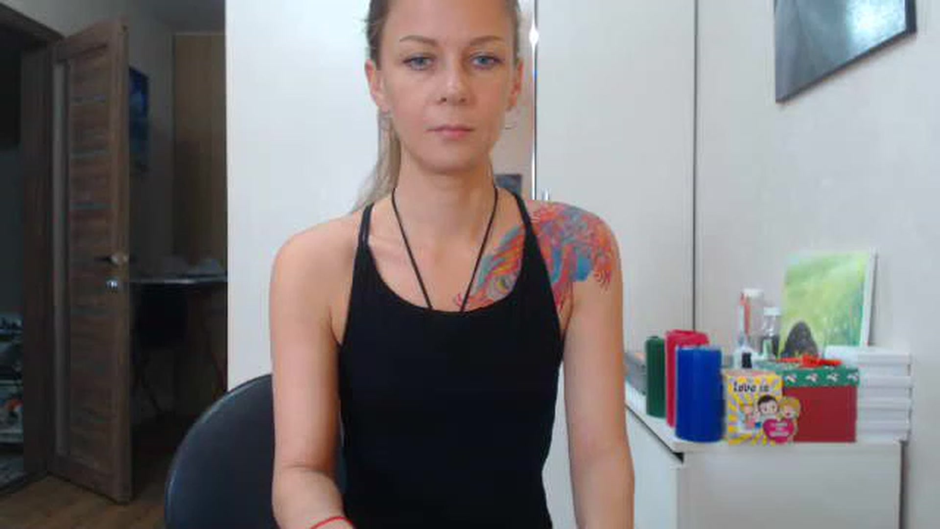 Gallery image thumbnail from Magic__girl's myfreecams stream on, 06/12/2023, 09:03 image 10 of 20