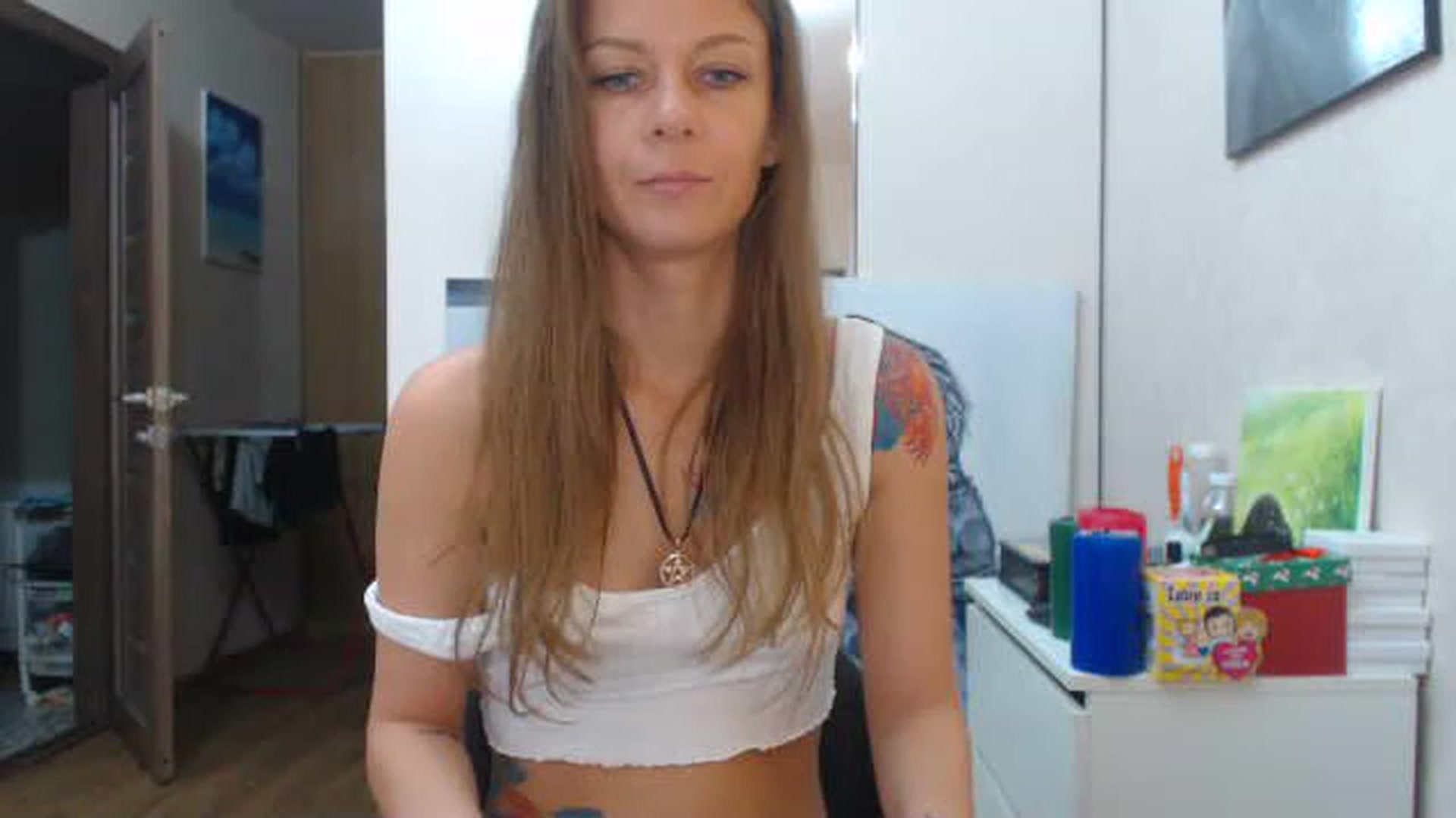 Gallery image thumbnail from Magic__girl's myfreecams stream on, 06/20/2023, 06:50 image 17 of 20