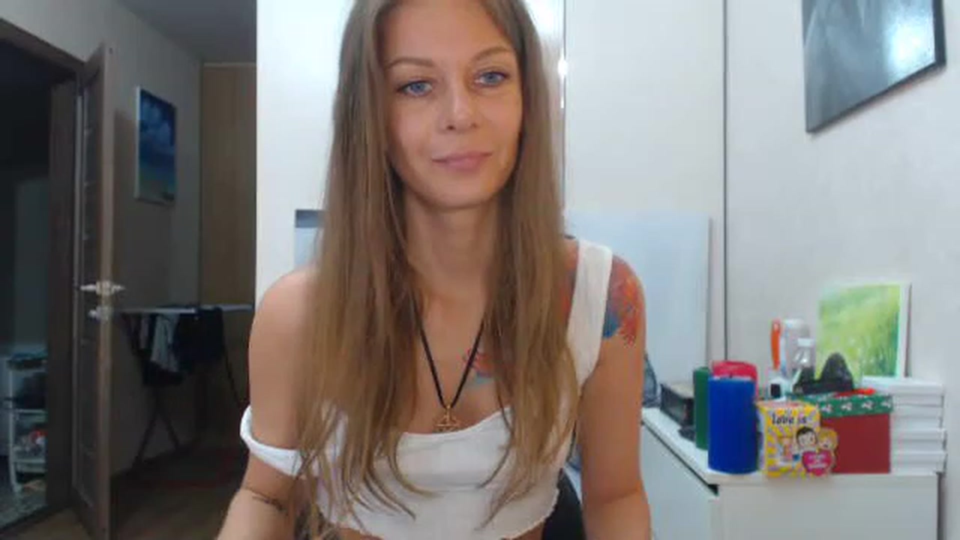 Gallery image thumbnail from Magic__girl's myfreecams stream on, 06/20/2023, 07:46 image 1 of 20