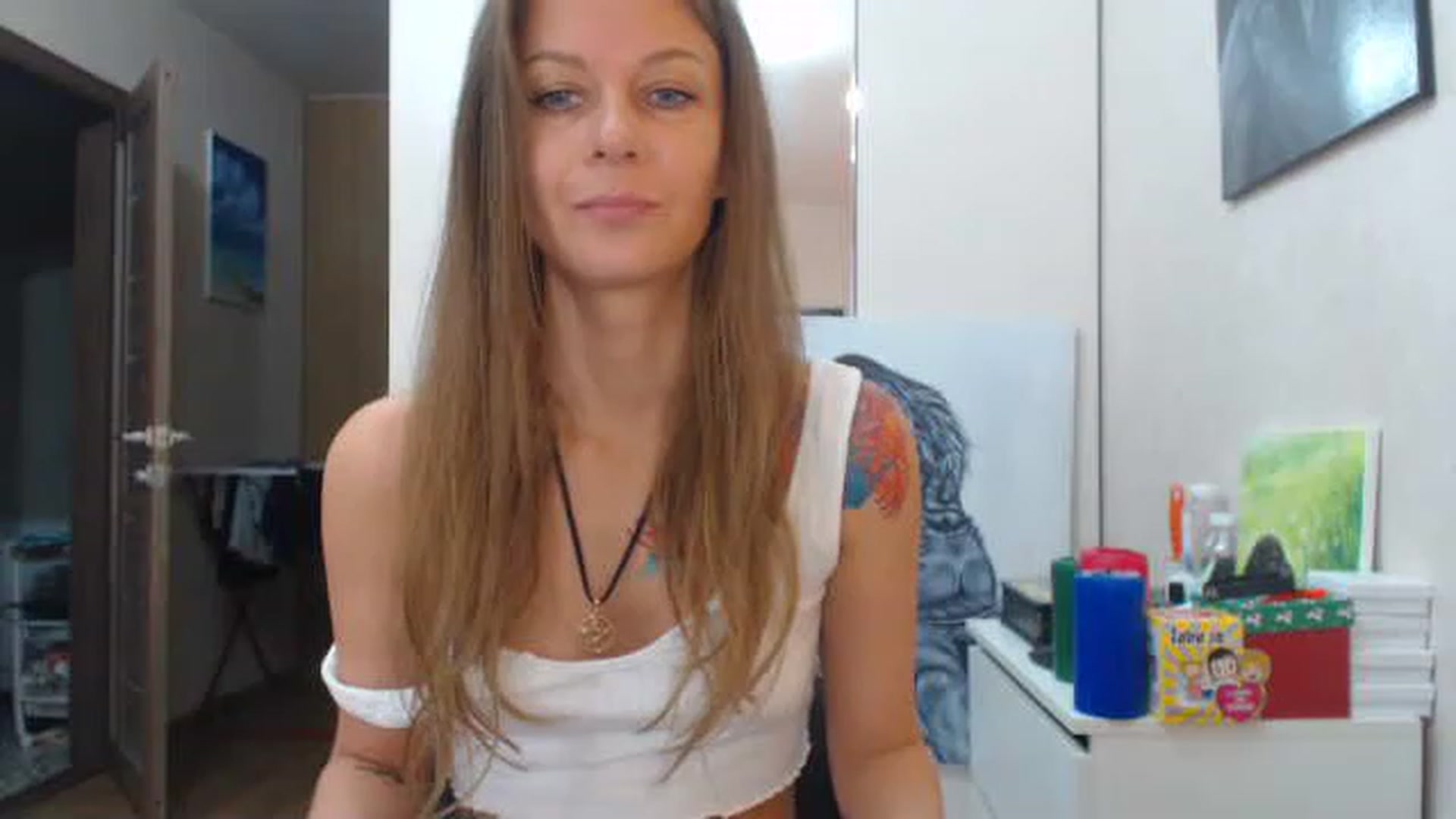Gallery image thumbnail from Magic__girl's myfreecams stream on, 06/20/2023, 07:46 image 2 of 20