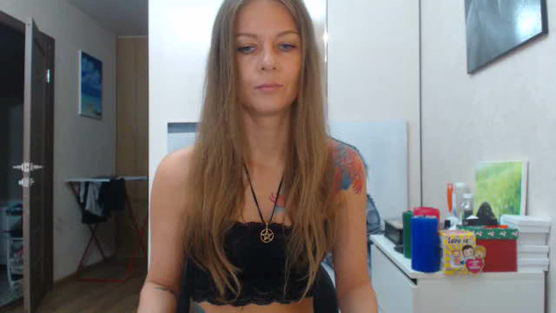 Gallery image thumbnail from Magic__girl's myfreecams stream on, 06/21/2023, 07:46 image 20 of 20