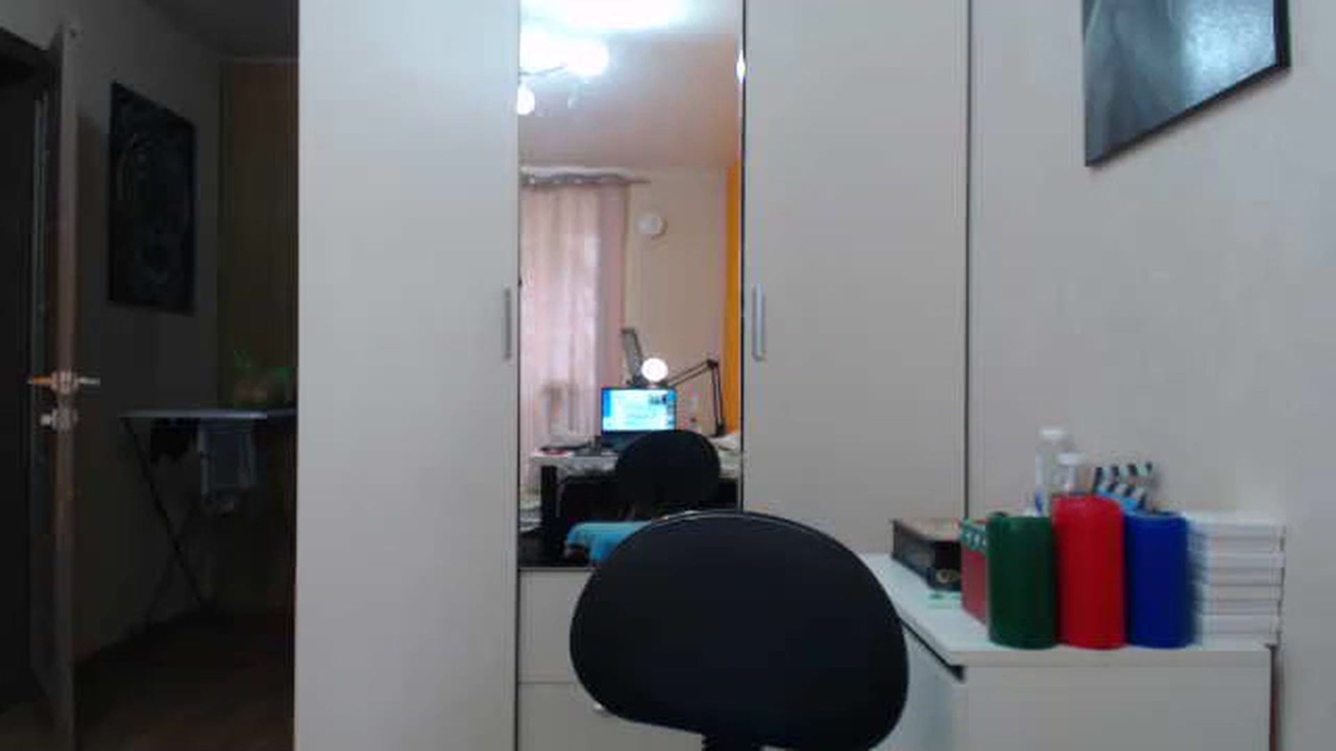 Gallery image thumbnail from Magic__girl's myfreecams stream on, 06/28/2023, 07:45 image 3 of 20