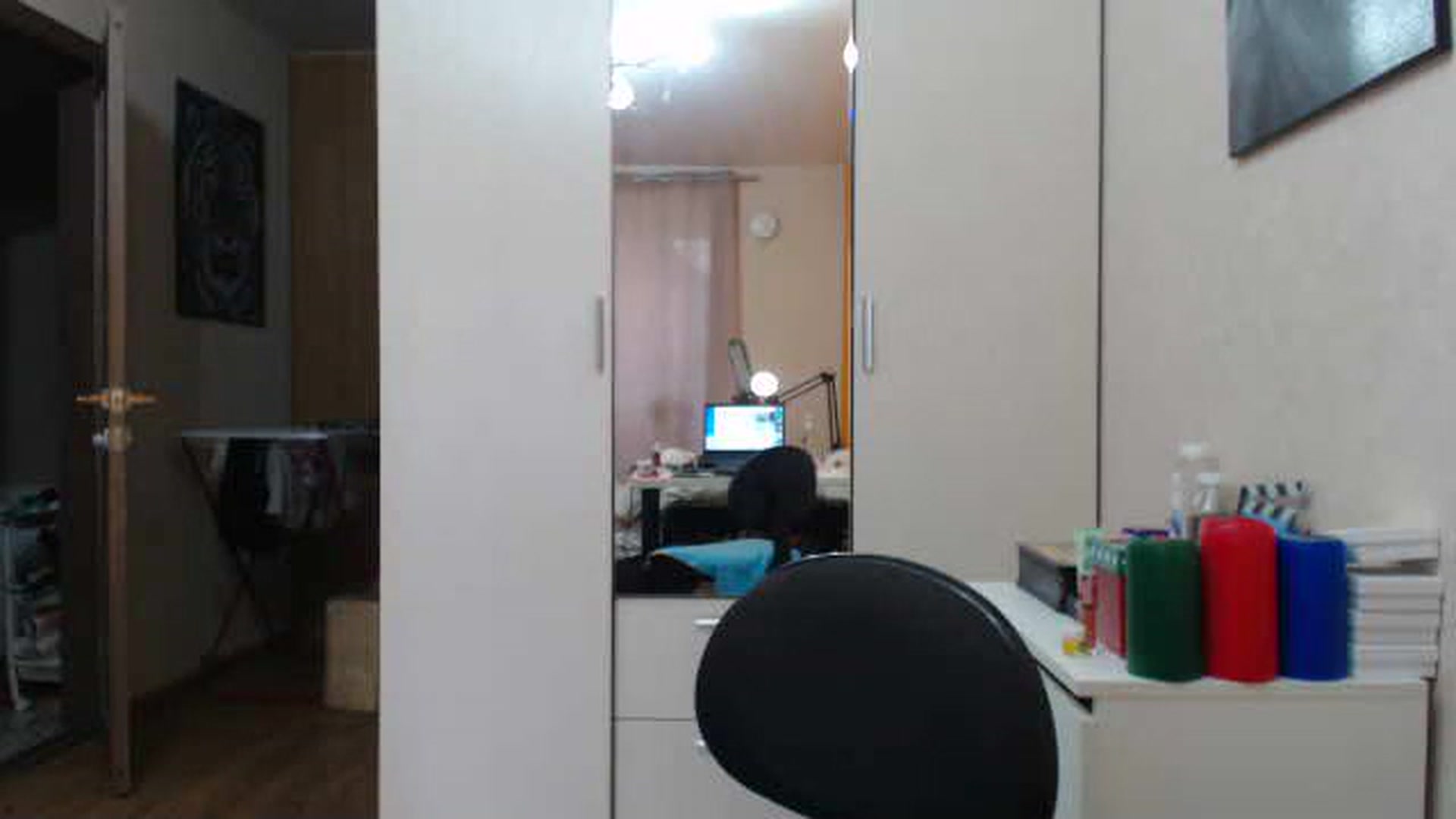 Gallery image thumbnail from Magic__girl's myfreecams stream on, 07/03/2023, 06:44 image 16 of 20