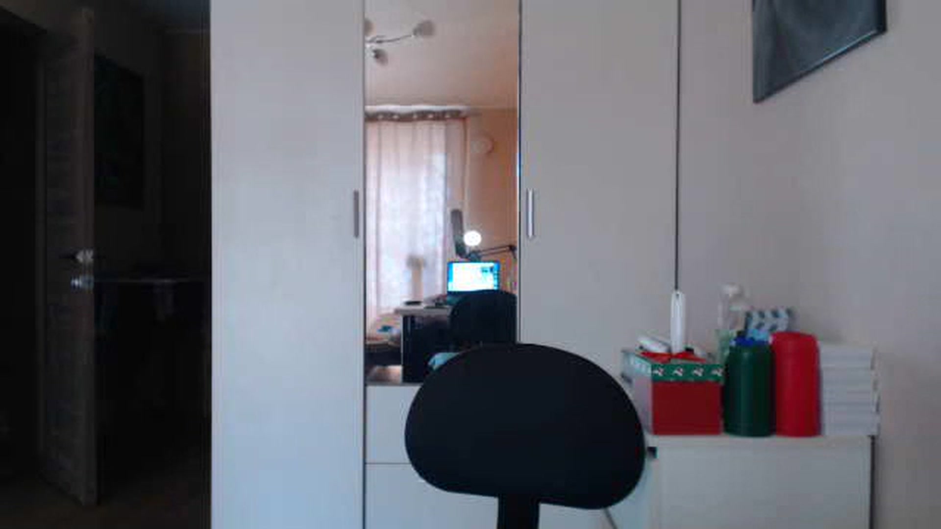 Gallery image thumbnail from Magic__girl's myfreecams stream on, 08/01/2023, 09:00 image 11 of 20
