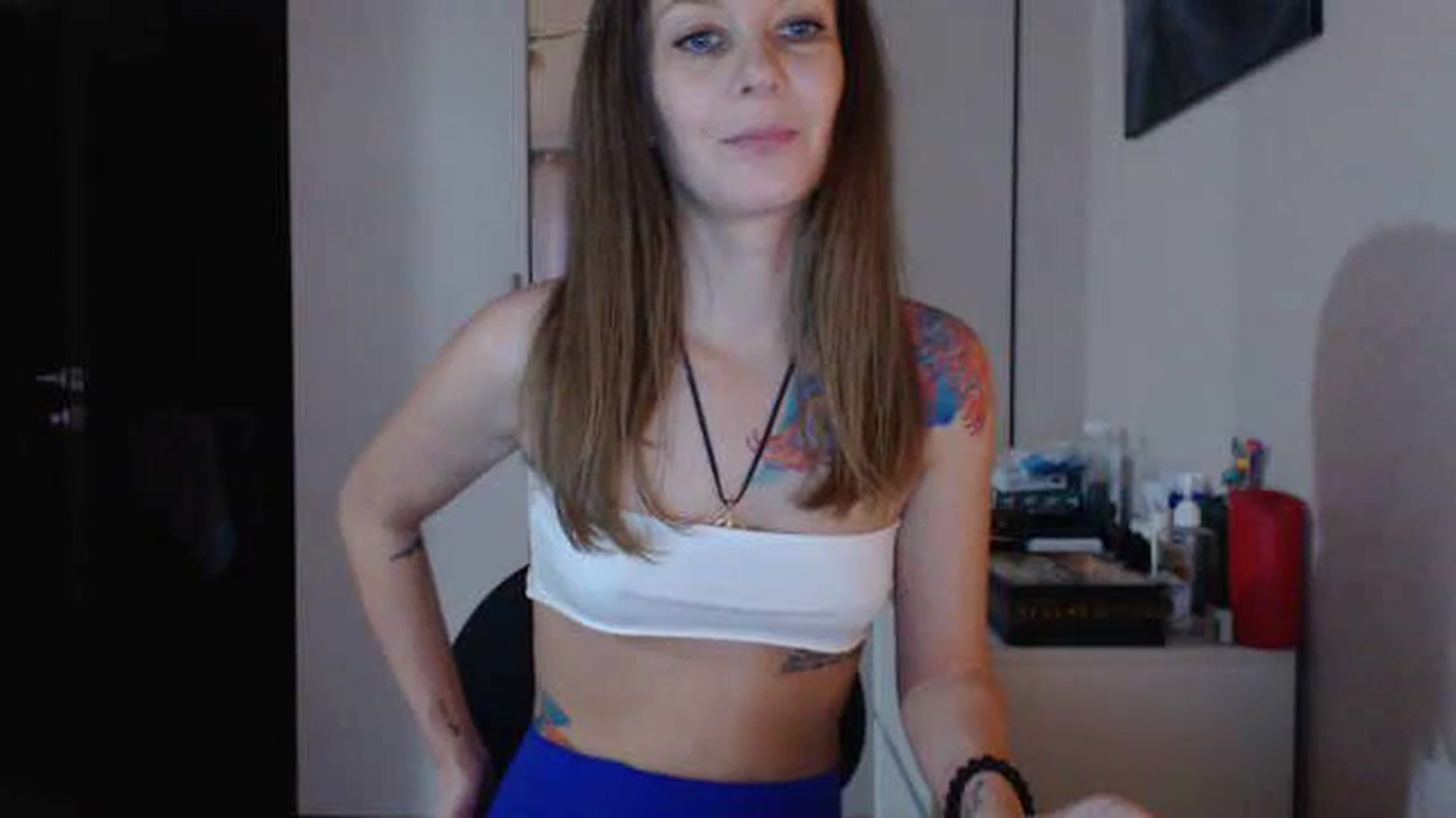 Gallery image thumbnail from Magic__girl's myfreecams stream on, 11/30/2023, 10:19 image 10 of 20