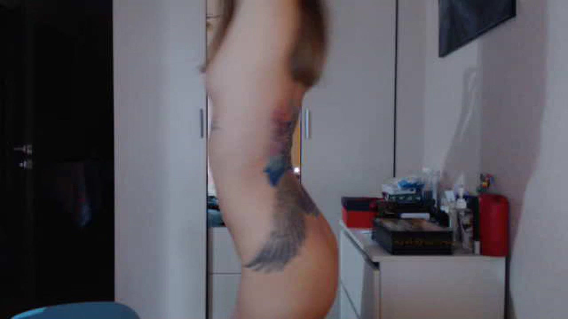 Gallery image thumbnail from Magic__girl's myfreecams stream on, 11/30/2023, 10:19 image 1 of 20