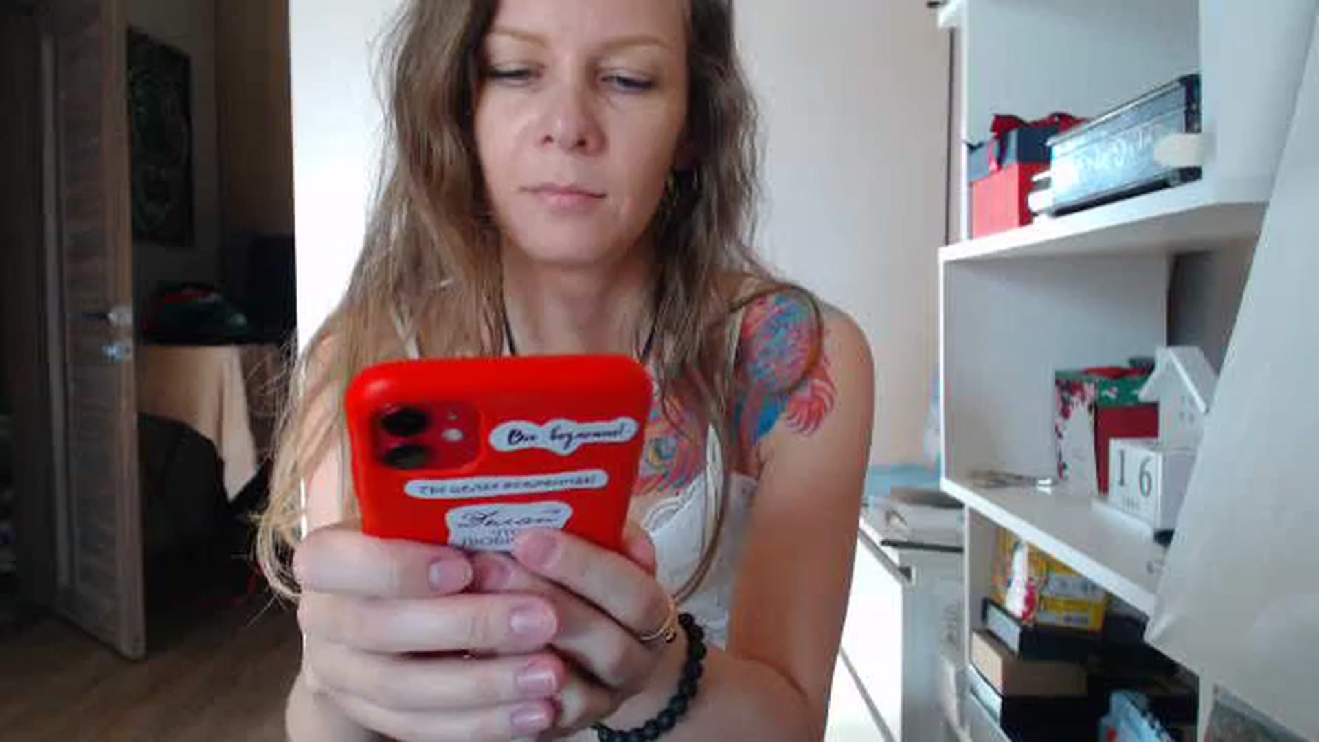 Gallery image thumbnail from Magic__girl's myfreecams stream on, 04/16/2024, 12:07 image 3 of 20