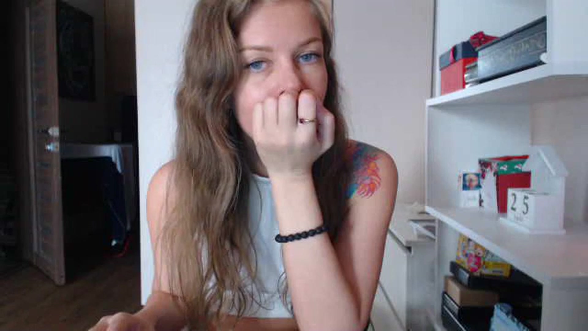 Gallery image thumbnail from Magic__girl's myfreecams stream on, 04/25/2024, 10:46 image 9 of 20