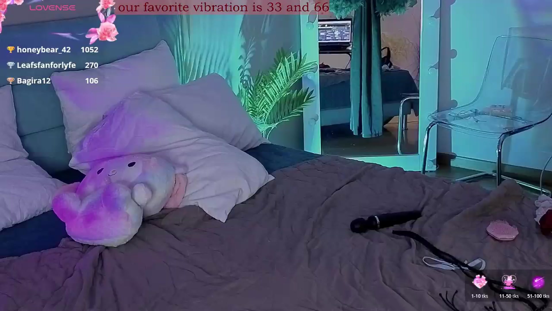Gallery image thumbnail from Magic_bunnyy's myfreecams stream on, 05/15/2026, 11:23 image 1 of 20
