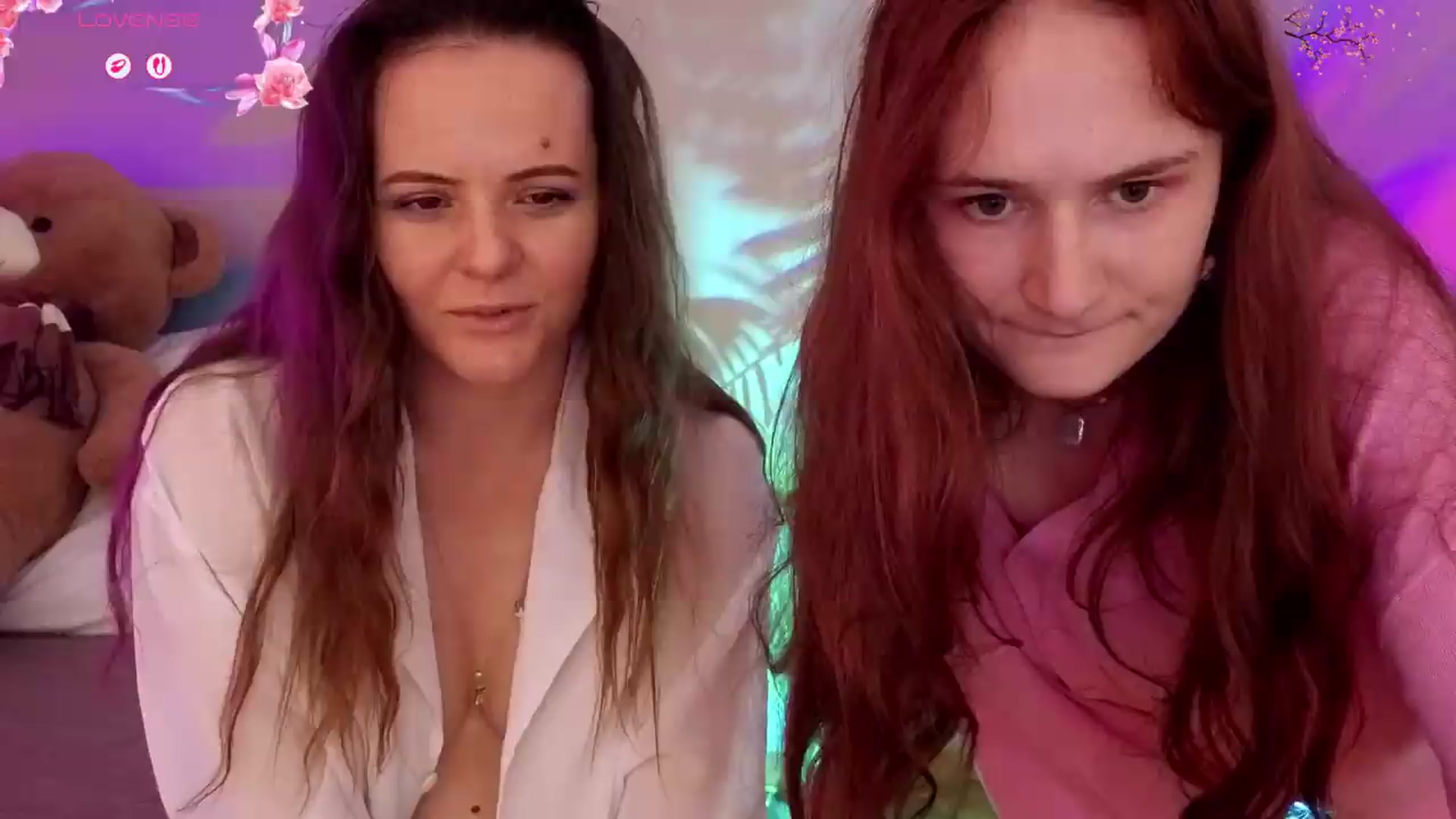 Gallery image thumbnail from Magic_bunnyy's myfreecams stream on, 06/08/2026, 10:54 image 2 of 20