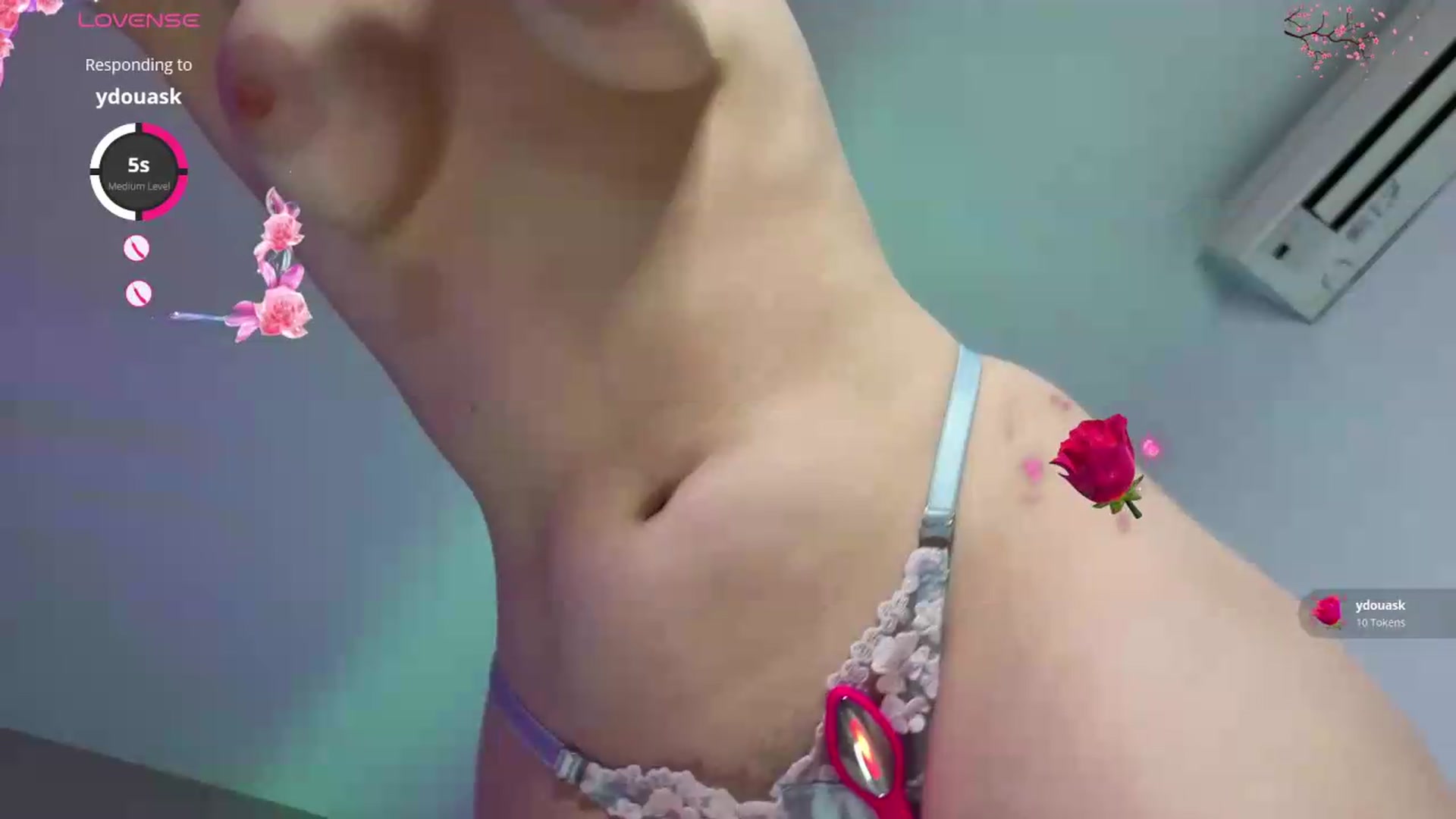 Gallery image thumbnail from Magic_bunnyy's myfreecams stream on, 06/19/2026, 11:36 image 13 of 20
