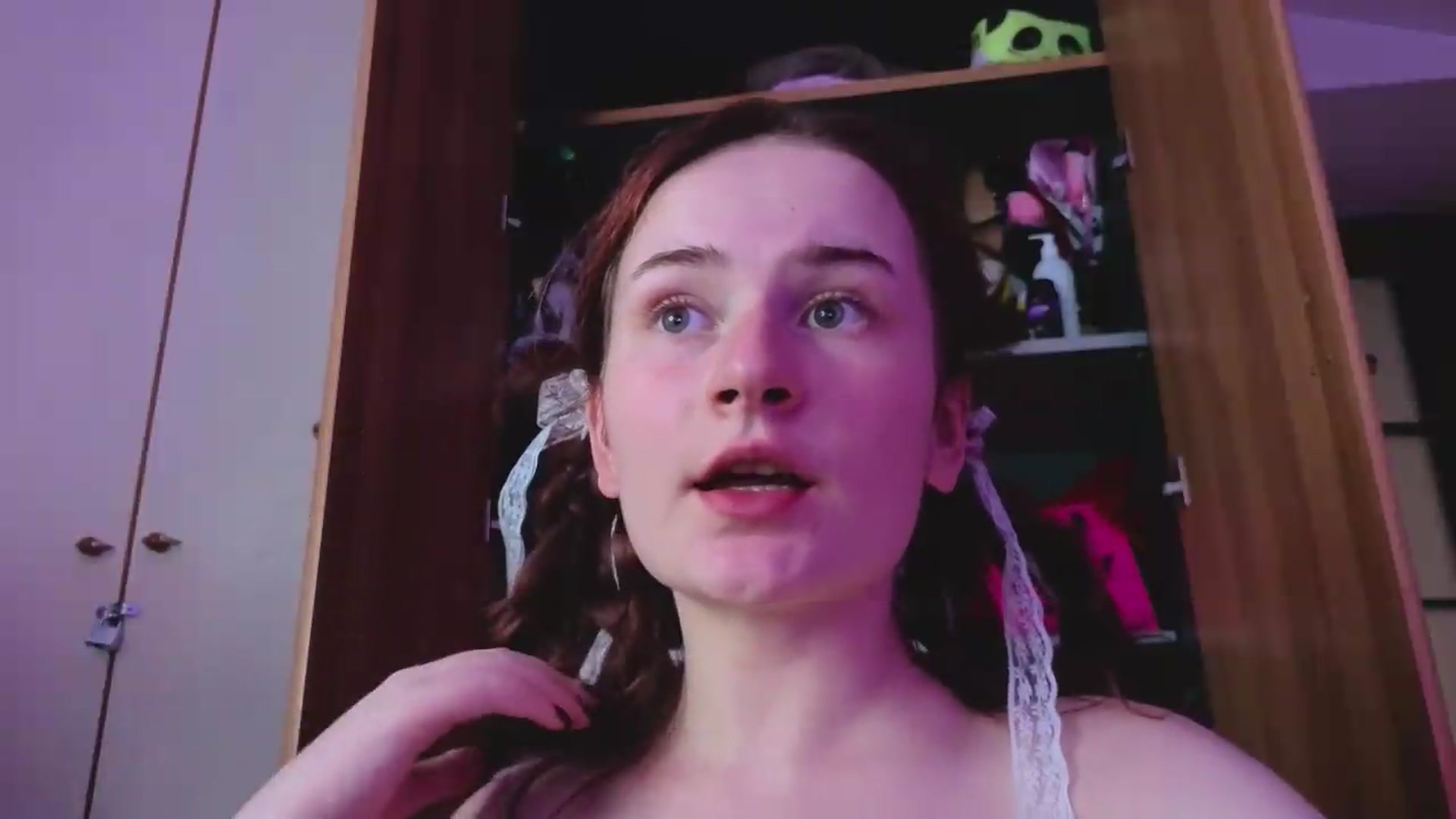Gallery image thumbnail from Magic_bunnyy's myfreecams stream on, 06/26/2026, 14:38 image 10 of 20