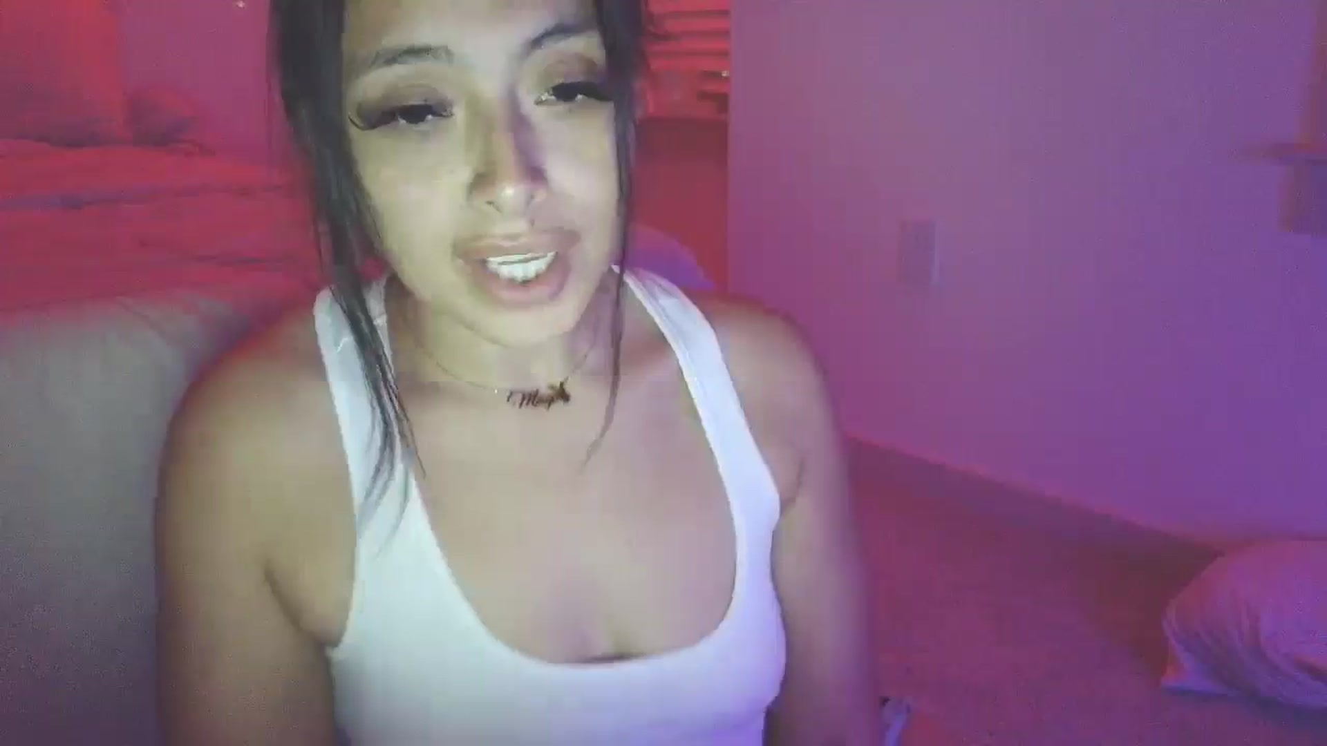 Gallery image thumbnail from Magiiix3's myfreecams stream on, 10/13/2025, 10:55 image 19 of 20