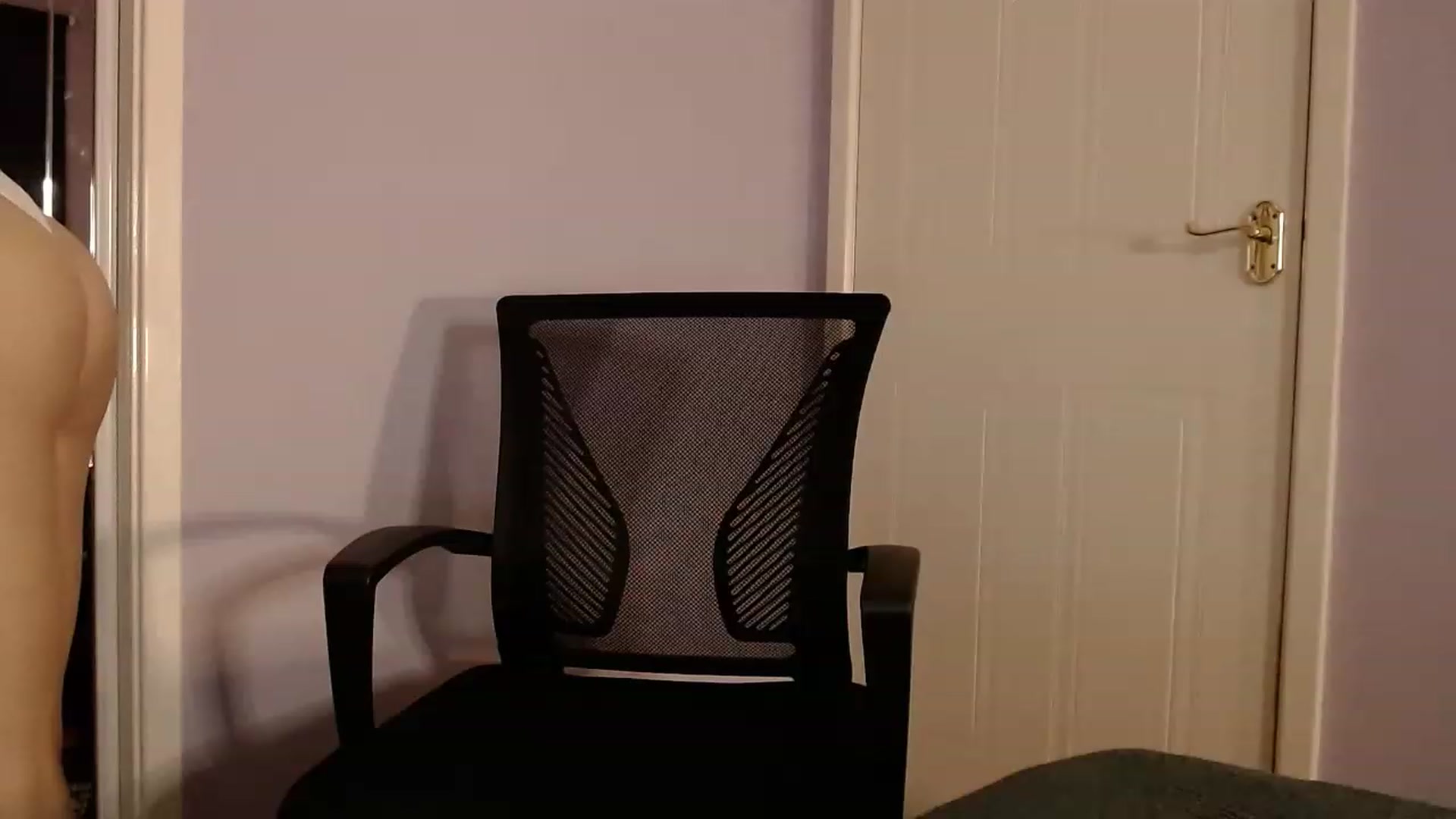 Gallery image thumbnail from Magissa_'s myfreecams stream on, 11/29/2022, 24:23 image 14 of 20