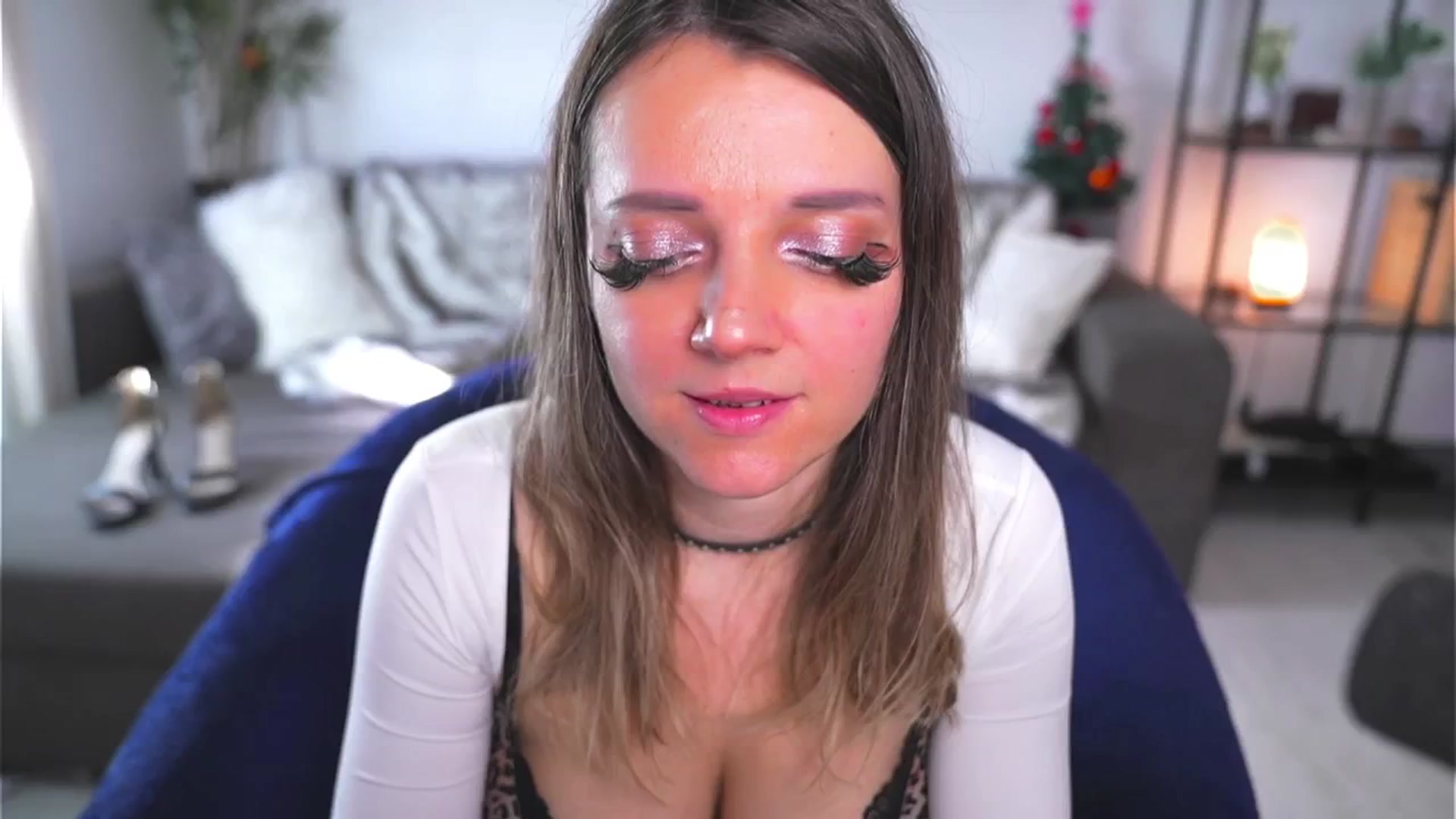 Gallery image thumbnail from MagneticAmy's myfreecams stream on, 12/25/2024, 12:36 image 6 of 20