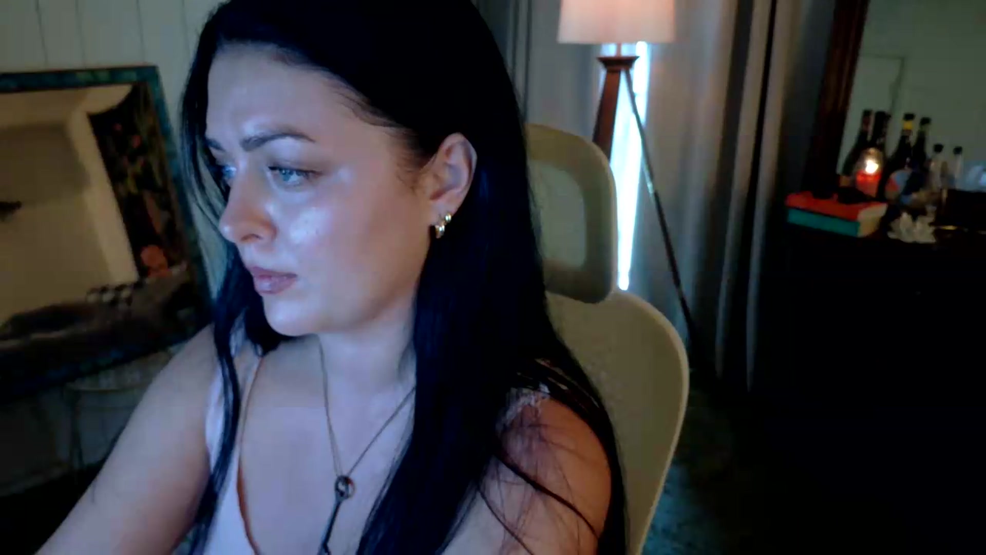 Gallery image thumbnail from Magnoliajane's myfreecams stream on, 07/30/2026, 18:28 image 16 of 20