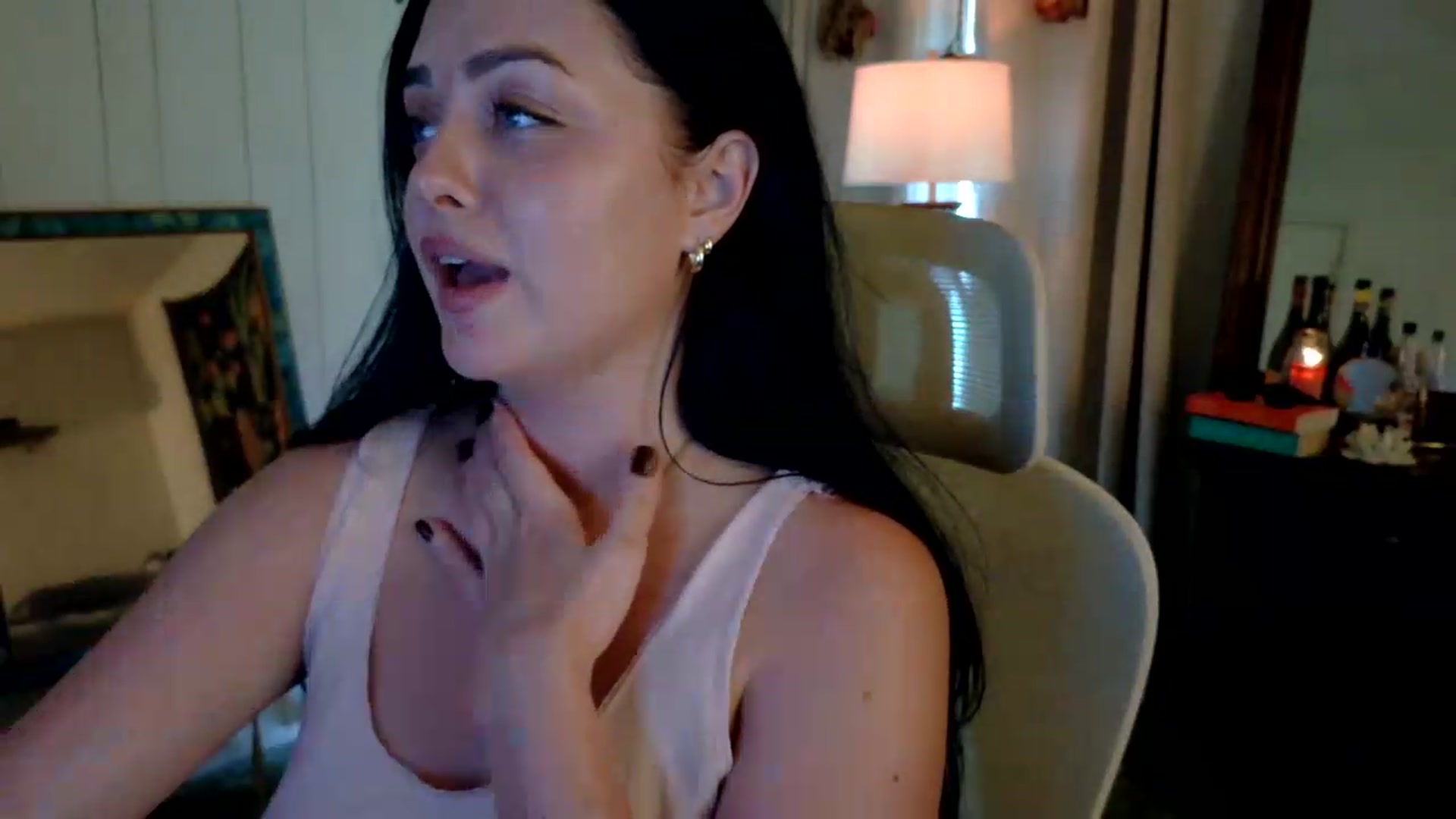 Gallery image thumbnail from Magnoliajane's myfreecams stream on, 07/30/2026, 19:04 image 14 of 20