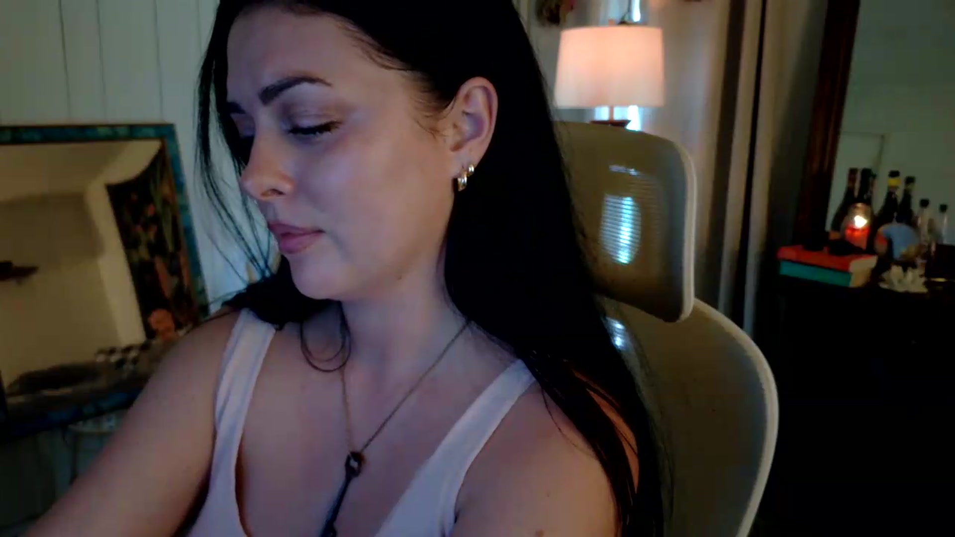 Gallery image thumbnail from Magnoliajane's myfreecams stream on, 07/30/2026, 19:04 image 2 of 20