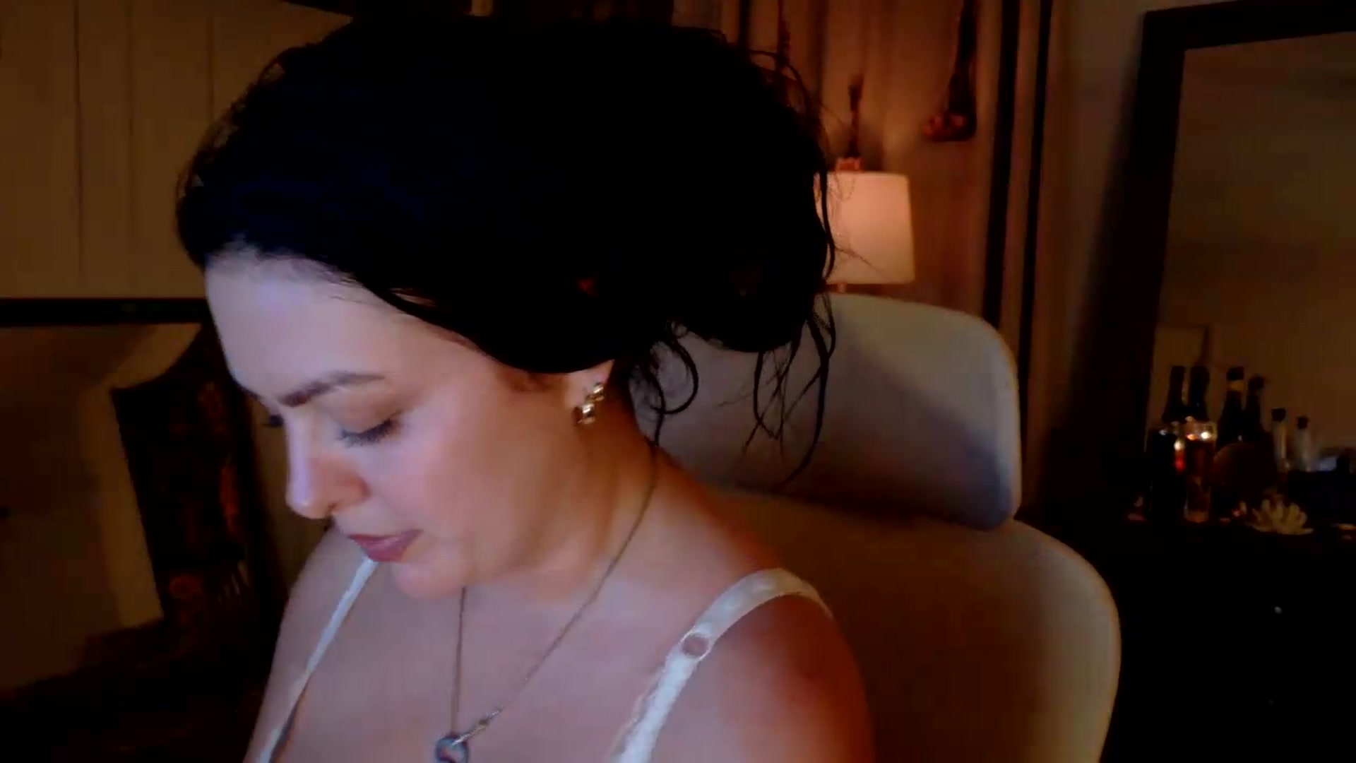 Gallery image thumbnail from Magnoliajane's myfreecams stream on, 08/27/2026, 08:21 image 10 of 20