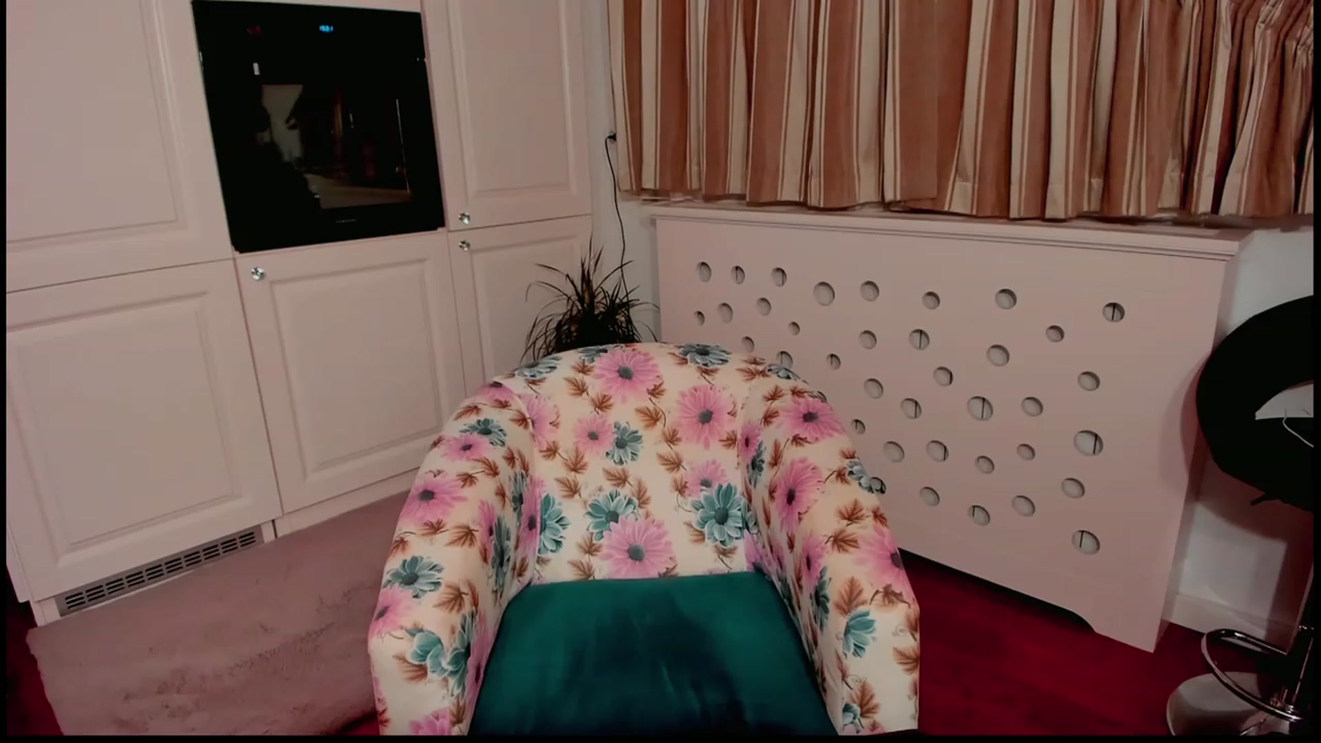 Gallery image thumbnail from MagnumOhPussy's myfreecams stream on, 12/01/2022, 15:30 image 4 of 20