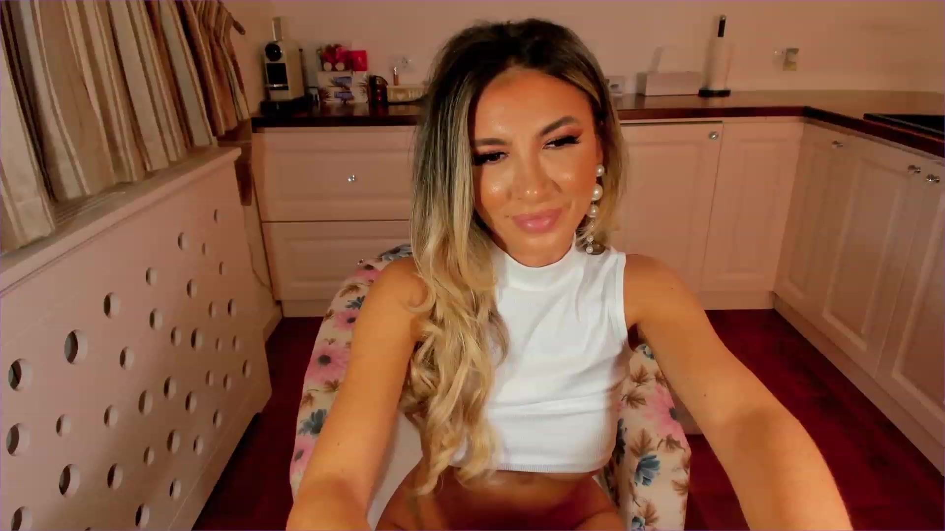 Gallery image thumbnail from MagnumOpus's myfreecams stream on, 09/30/2023, 14:02 image 20 of 20