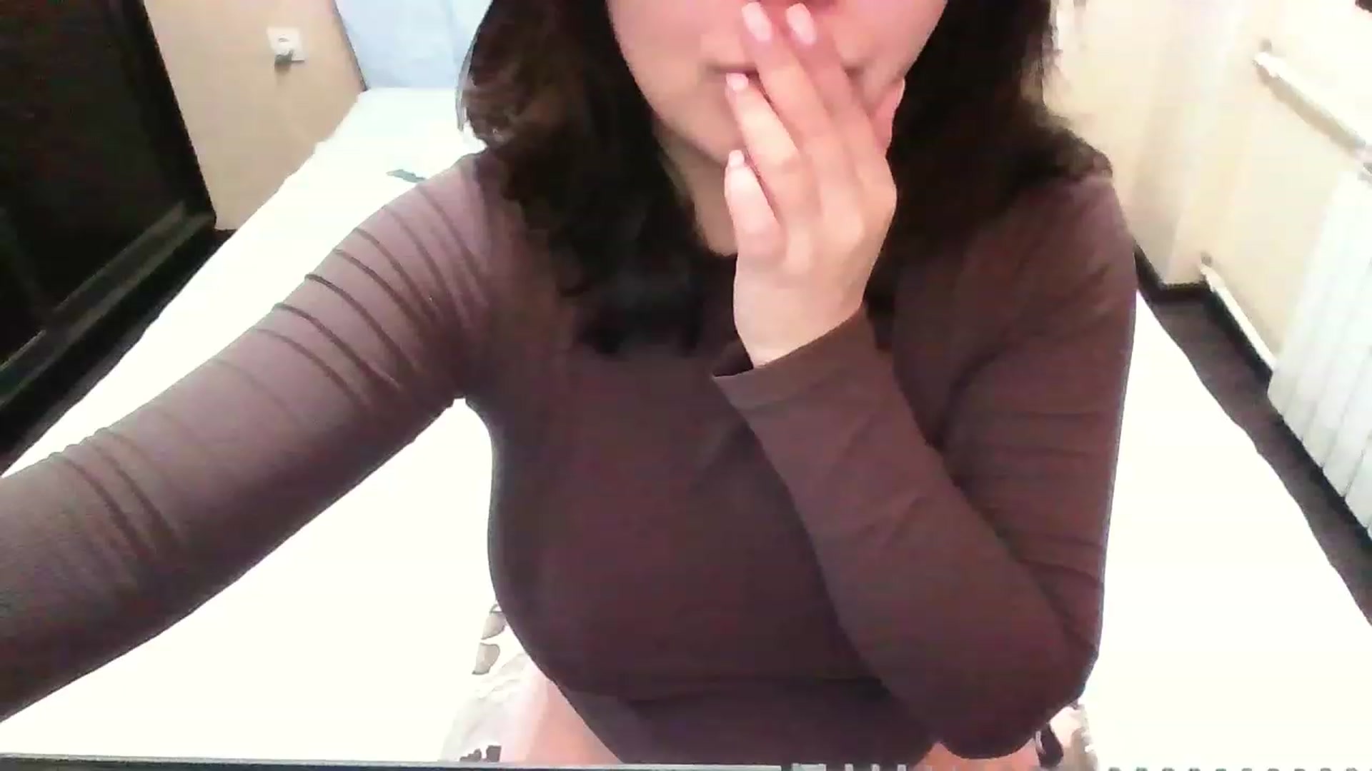 Gallery image thumbnail from MaiChubbyFace's myfreecams stream on, 11/17/2022, 21:27 image 20 of 20