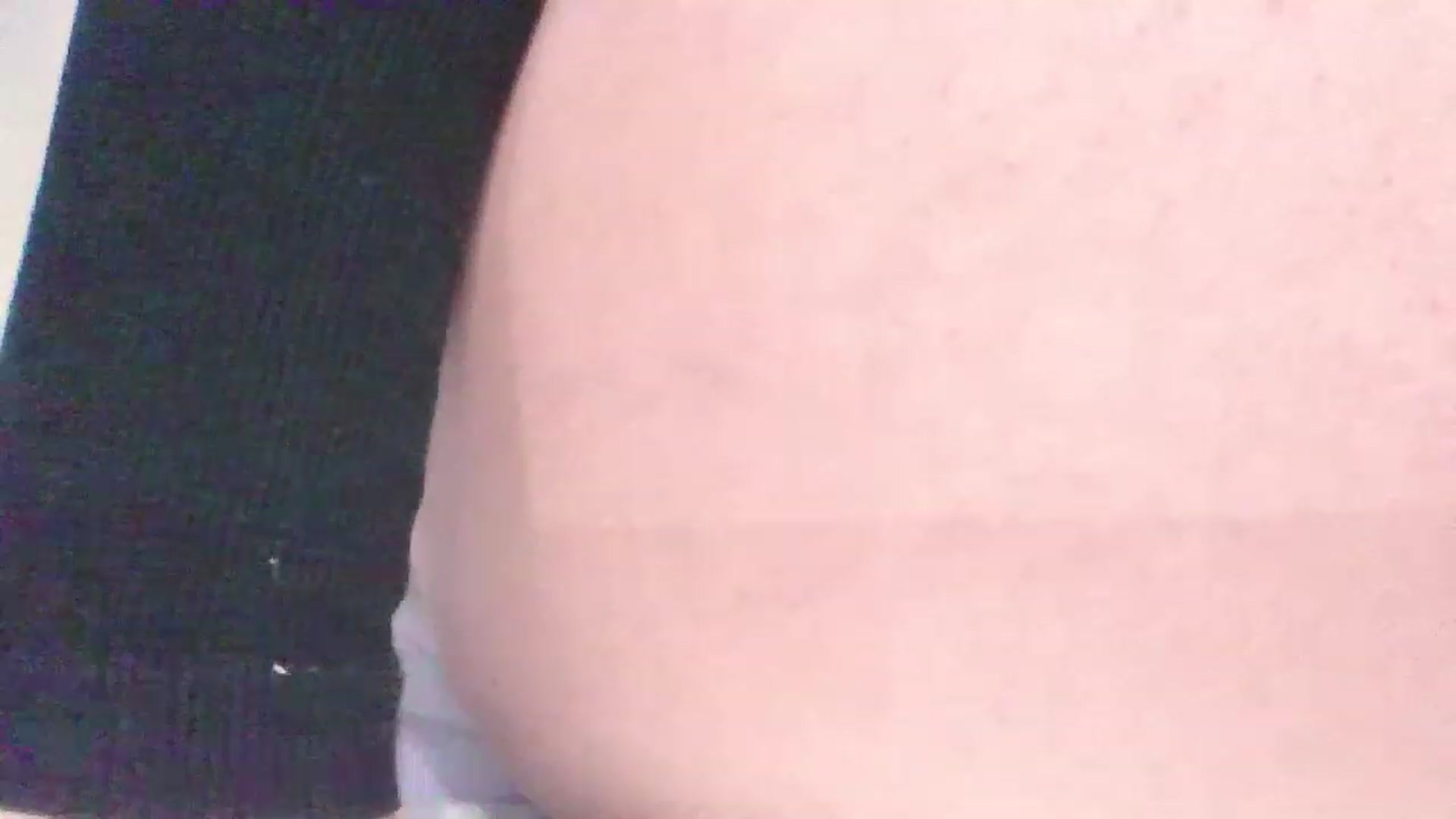 Gallery image thumbnail from MaiChubbyFace's myfreecams stream on, 11/19/2022, 18:40 image 5 of 20