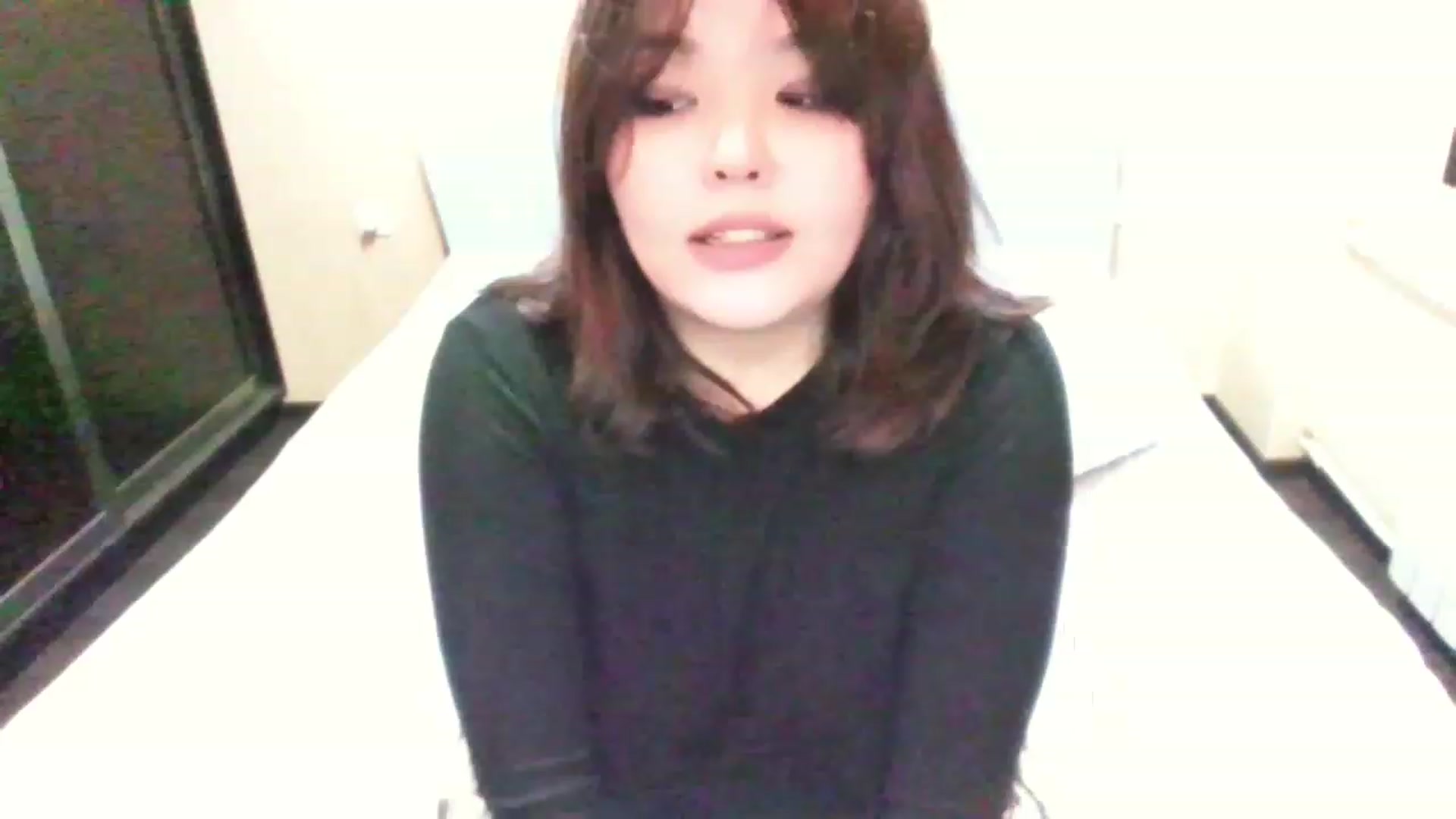 Gallery image thumbnail from MaiChubbyFace's myfreecams stream on, 11/20/2022, 14:39 image 12 of 20