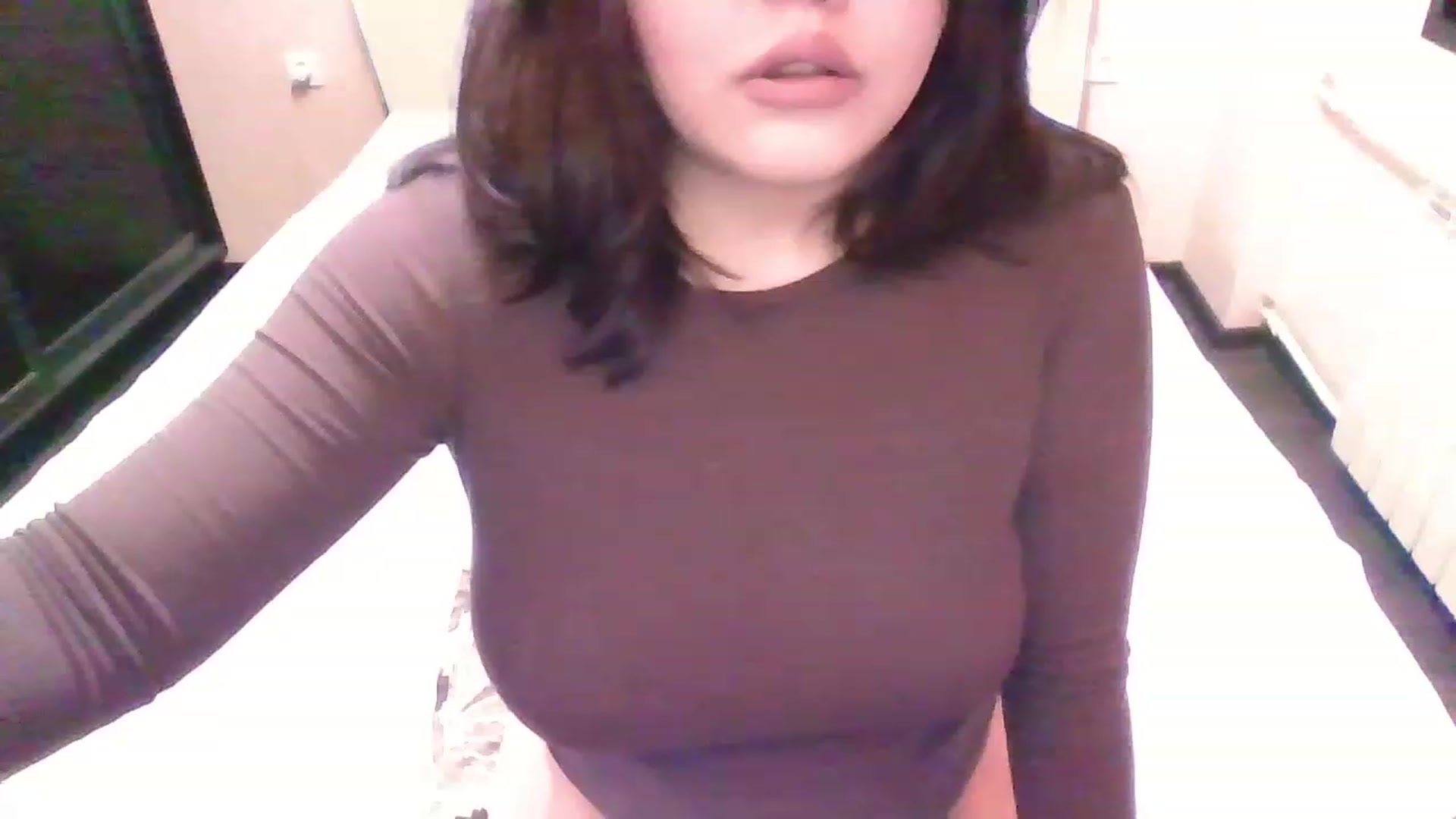 Gallery image thumbnail from MaiChubbyFace's myfreecams stream on, 11/20/2022, 23:58 image 6 of 20