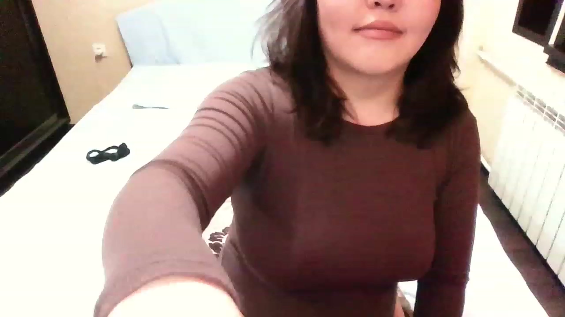 Gallery image thumbnail from MaiChubbyFace's myfreecams stream on, 11/21/2022, 01:26 image 14 of 20