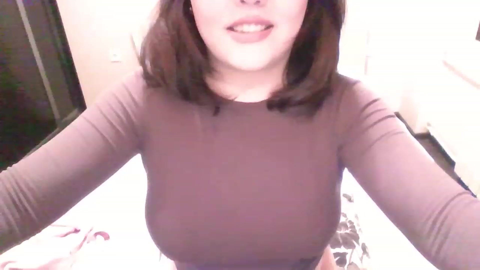 Gallery image thumbnail from MaiChubbyFace's myfreecams stream on, 11/23/2022, 17:48 image 8 of 20