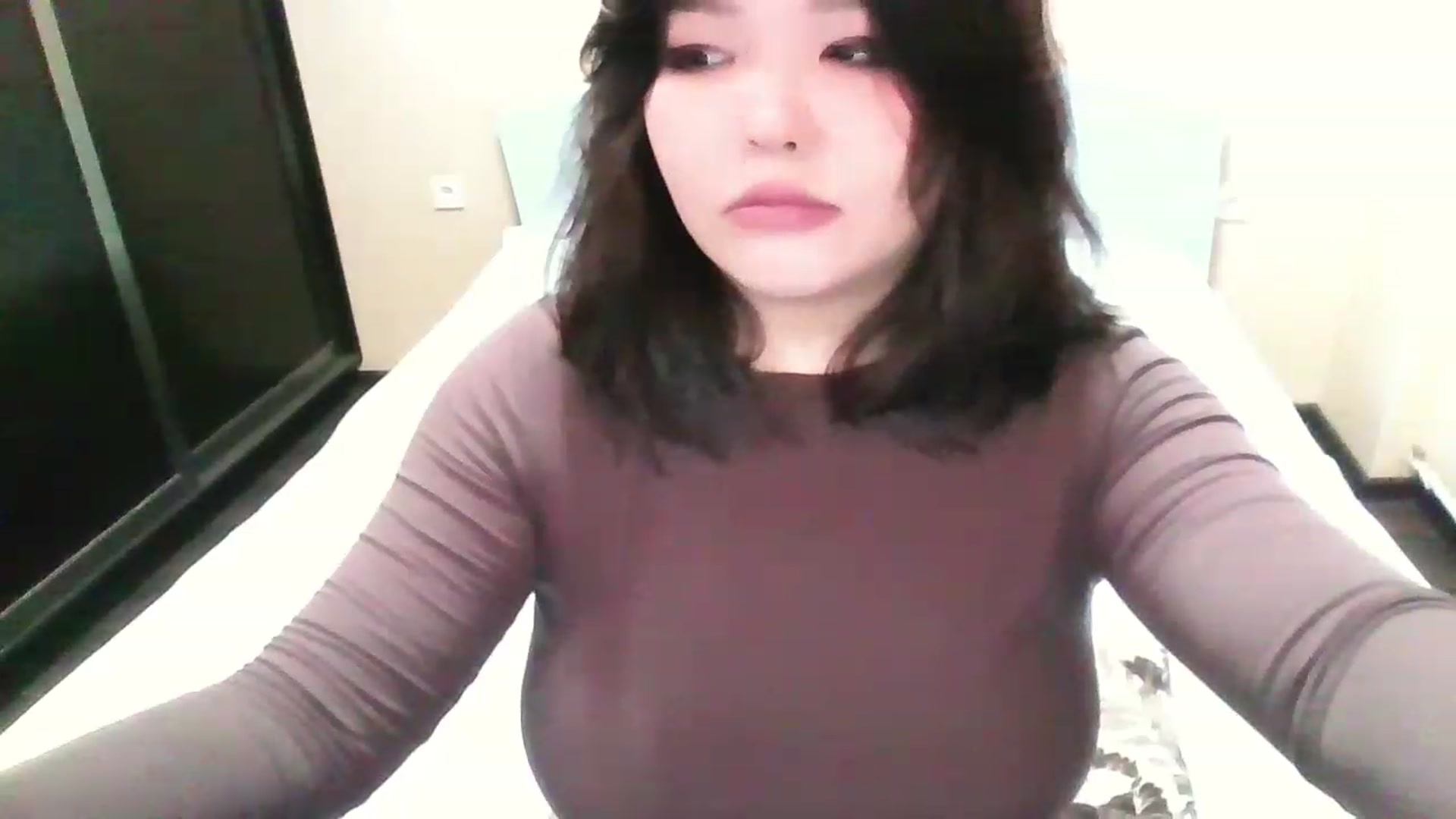 Gallery image thumbnail from MaiChubbyFace's myfreecams stream on, 11/27/2022, 24:09 image 11 of 20