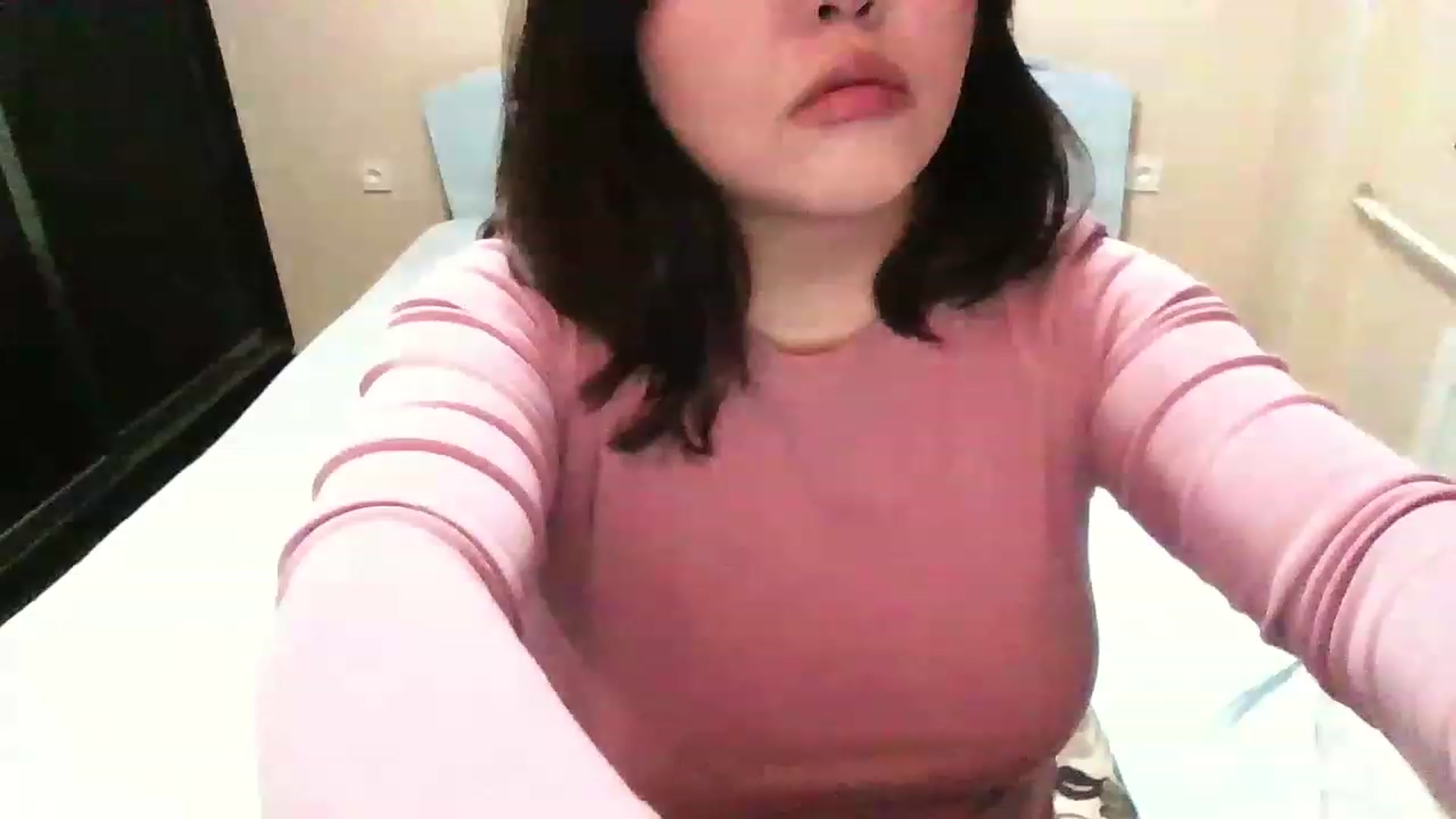 Gallery image thumbnail from MaiChubbyFace's myfreecams stream on, 11/27/2022, 22:14 image 6 of 20