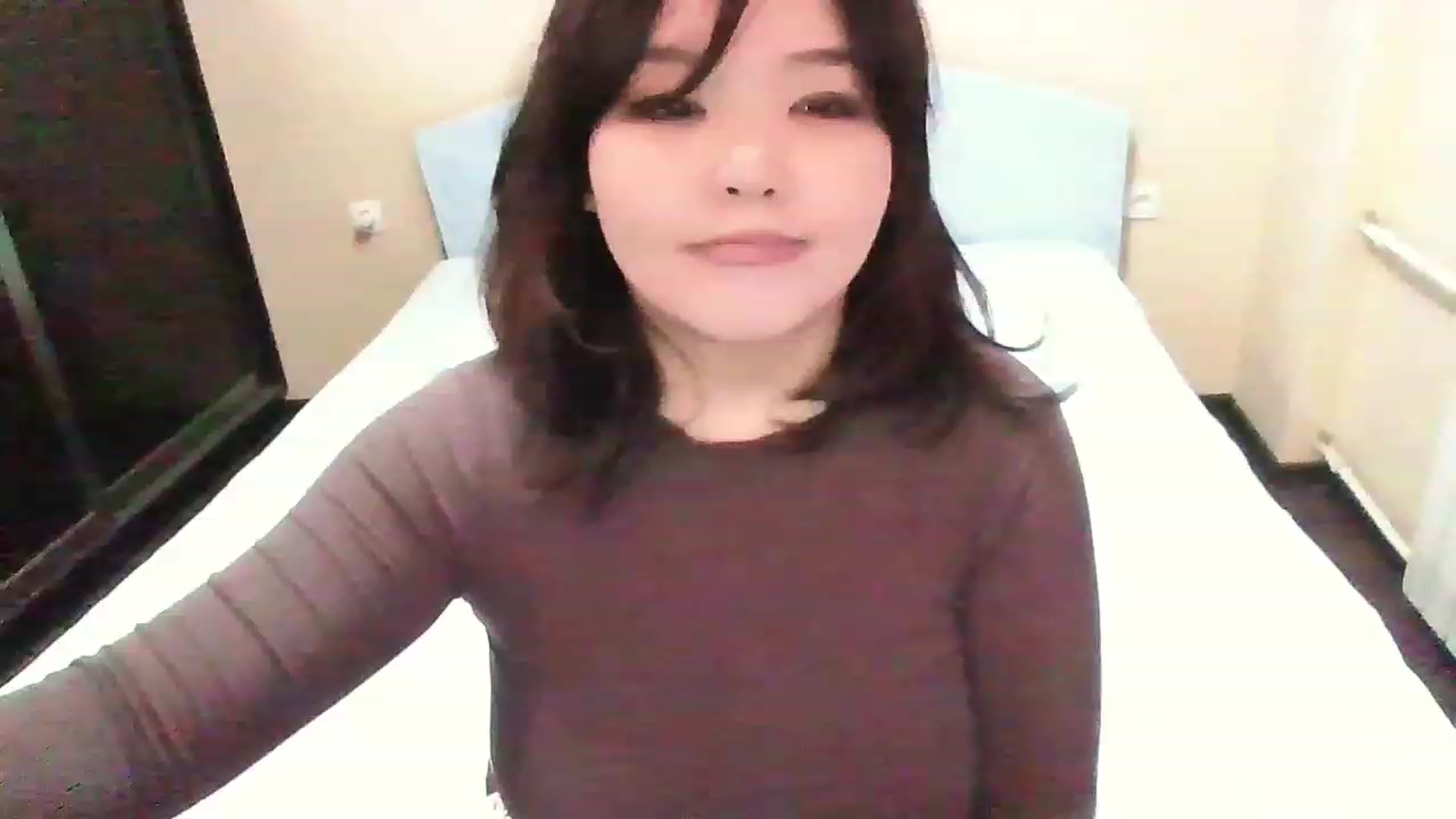 Gallery image thumbnail from MaiChubbyFace's myfreecams stream on, 12/09/2022, 11:28 image 11 of 20