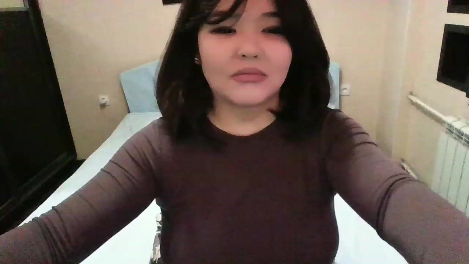 Gallery image thumbnail from MaiChubbyFace's myfreecams stream on, 12/09/2022, 11:28 image 3 of 20