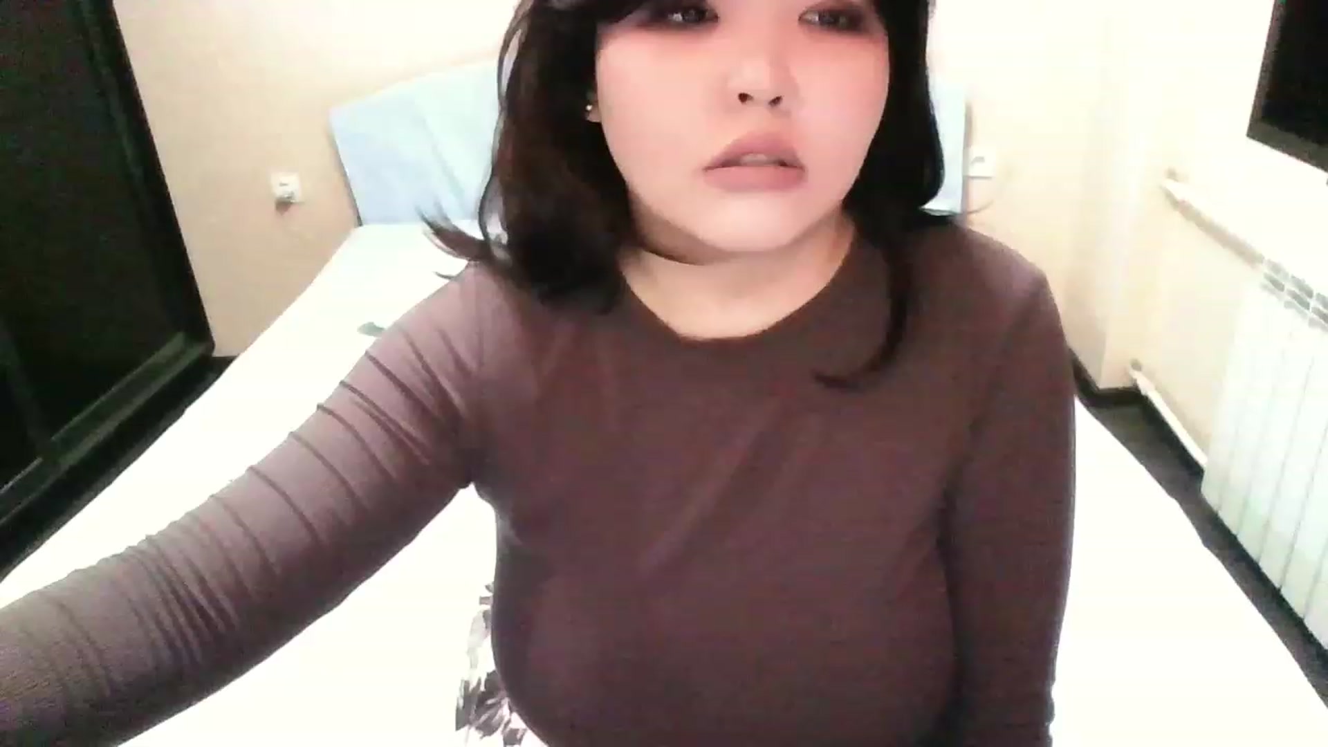 Gallery image thumbnail from MaiChubbyFace's myfreecams stream on, 12/09/2022, 12:31 image 14 of 20