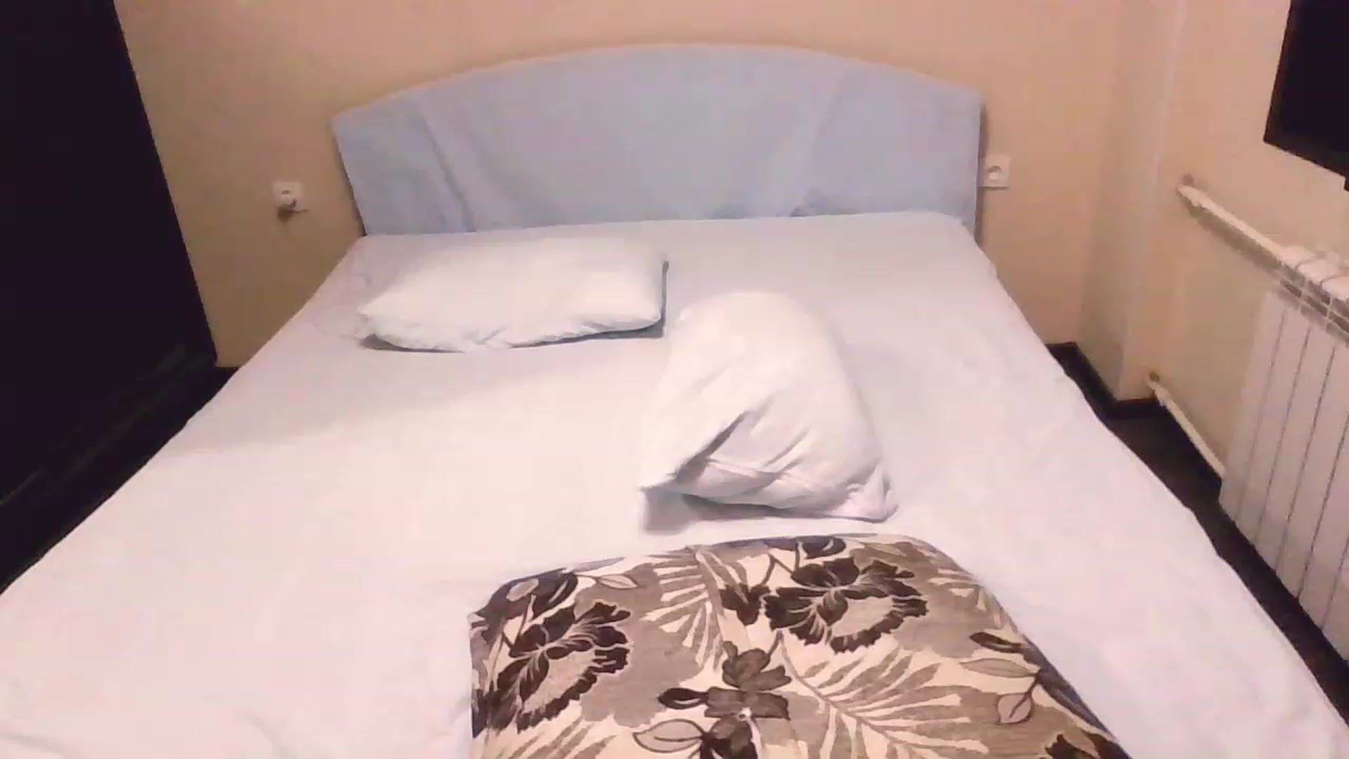 Gallery image thumbnail from MaiChubbyFace's myfreecams stream on, 12/09/2022, 12:31 image 18 of 20