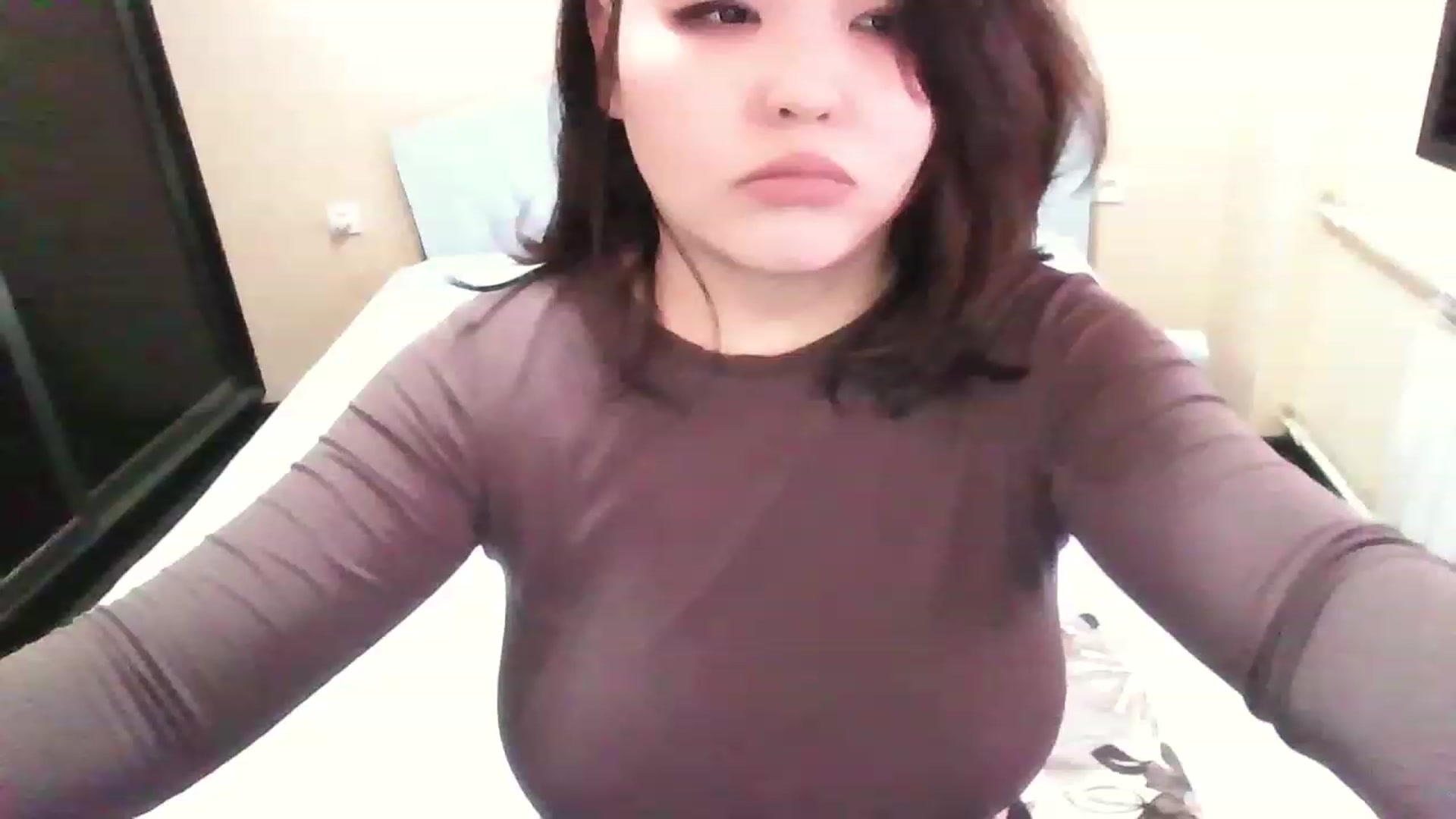 Gallery image thumbnail from MaiChubbyFace's myfreecams stream on, 12/11/2022, 08:59 image 14 of 20