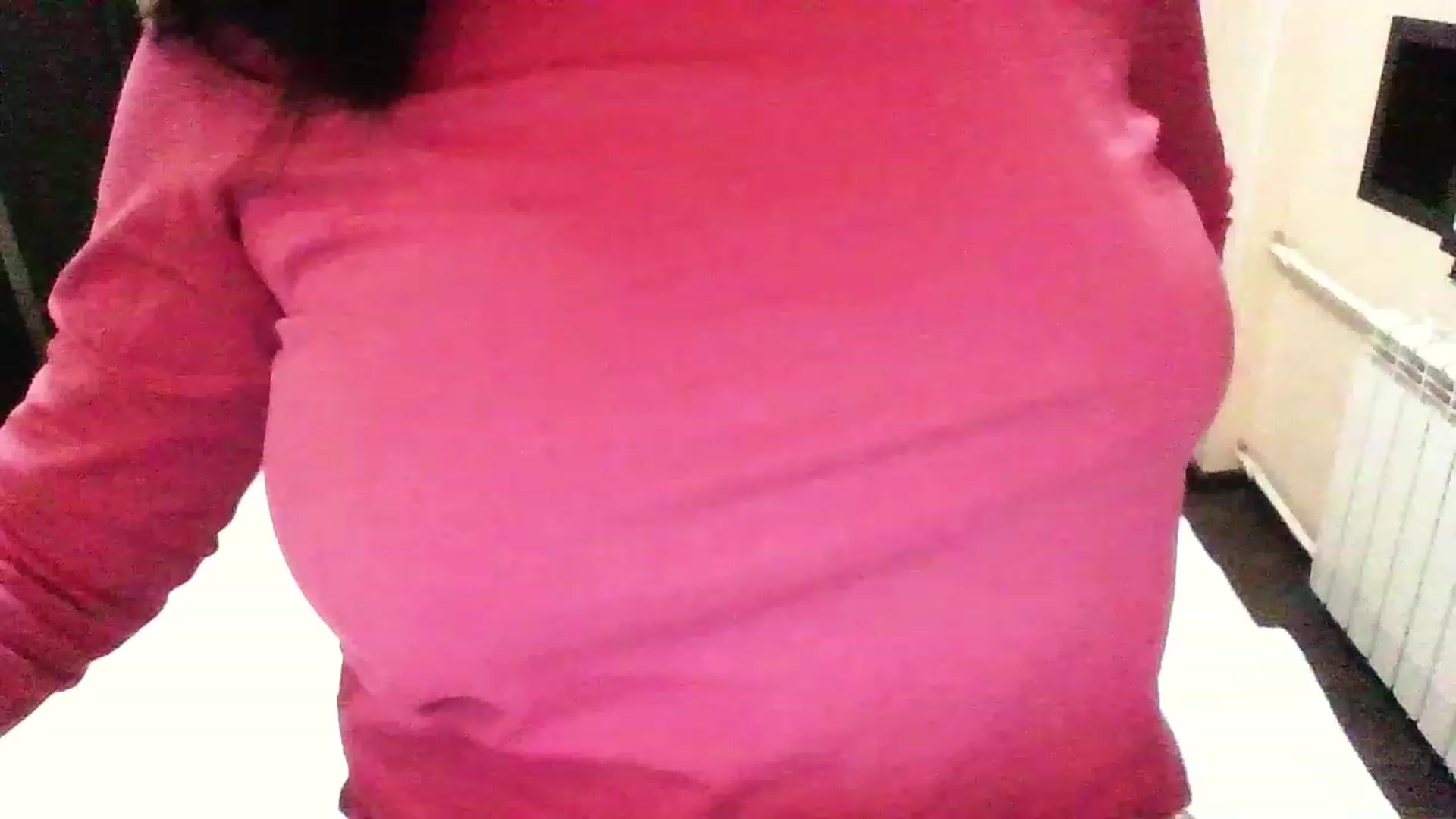 Gallery image thumbnail from MaiChubbyFace's myfreecams stream on, 12/20/2022, 17:05 image 7 of 20