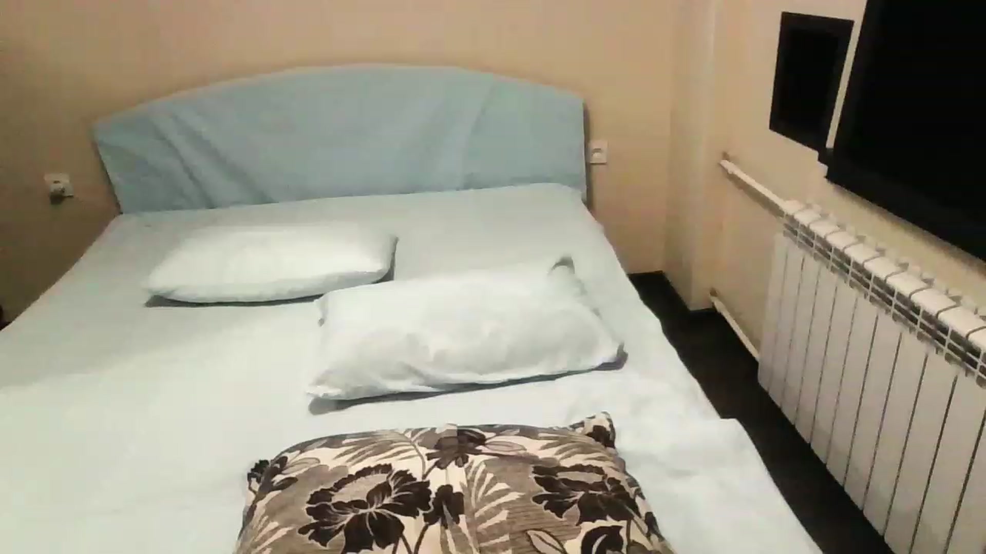 Gallery image thumbnail from MaiChubbyFace's myfreecams stream on, 12/20/2022, 17:05 image 6 of 20